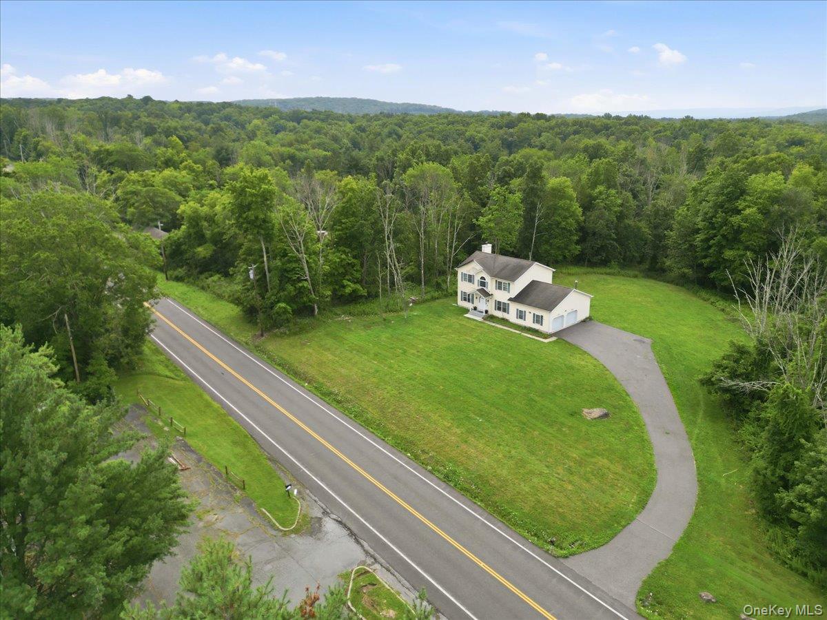 977 Mt Hope Road Property Photo 1