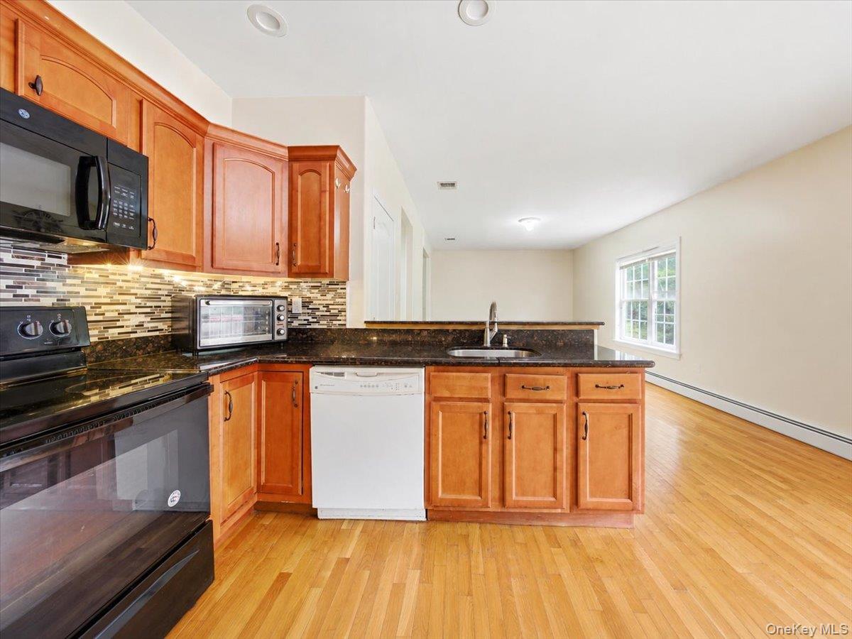 977 Mt Hope Road Property Photo 6