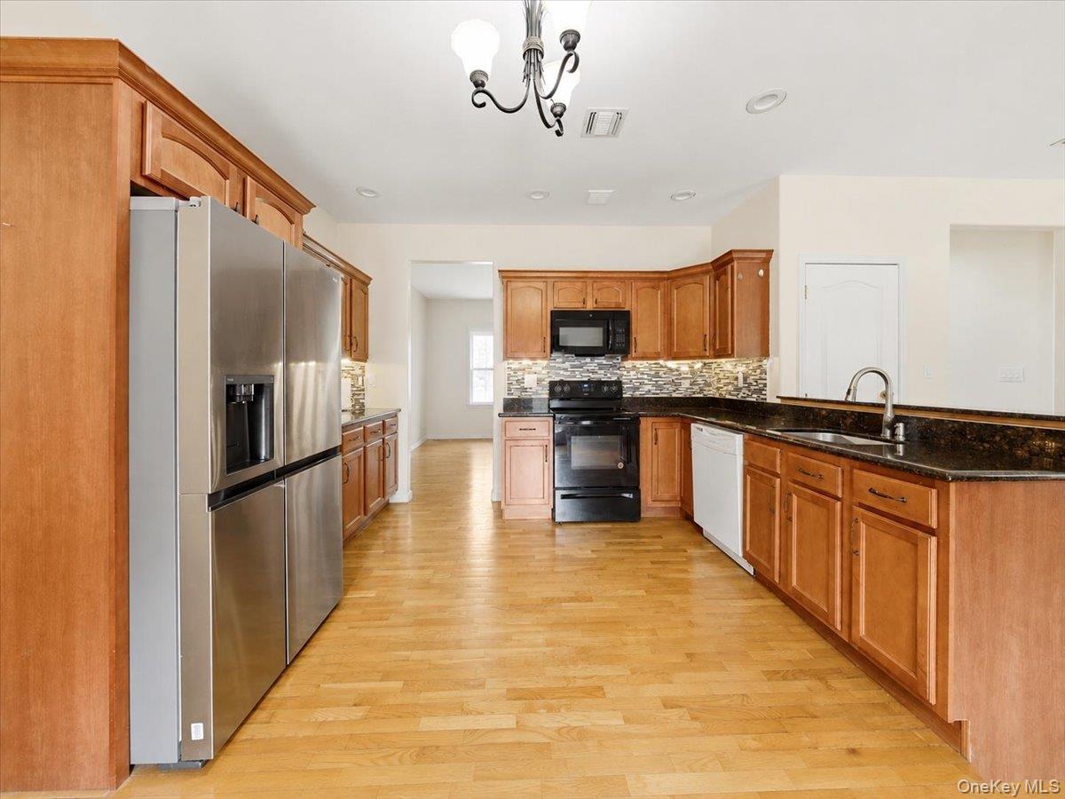 977 Mt Hope Road Property Photo 11