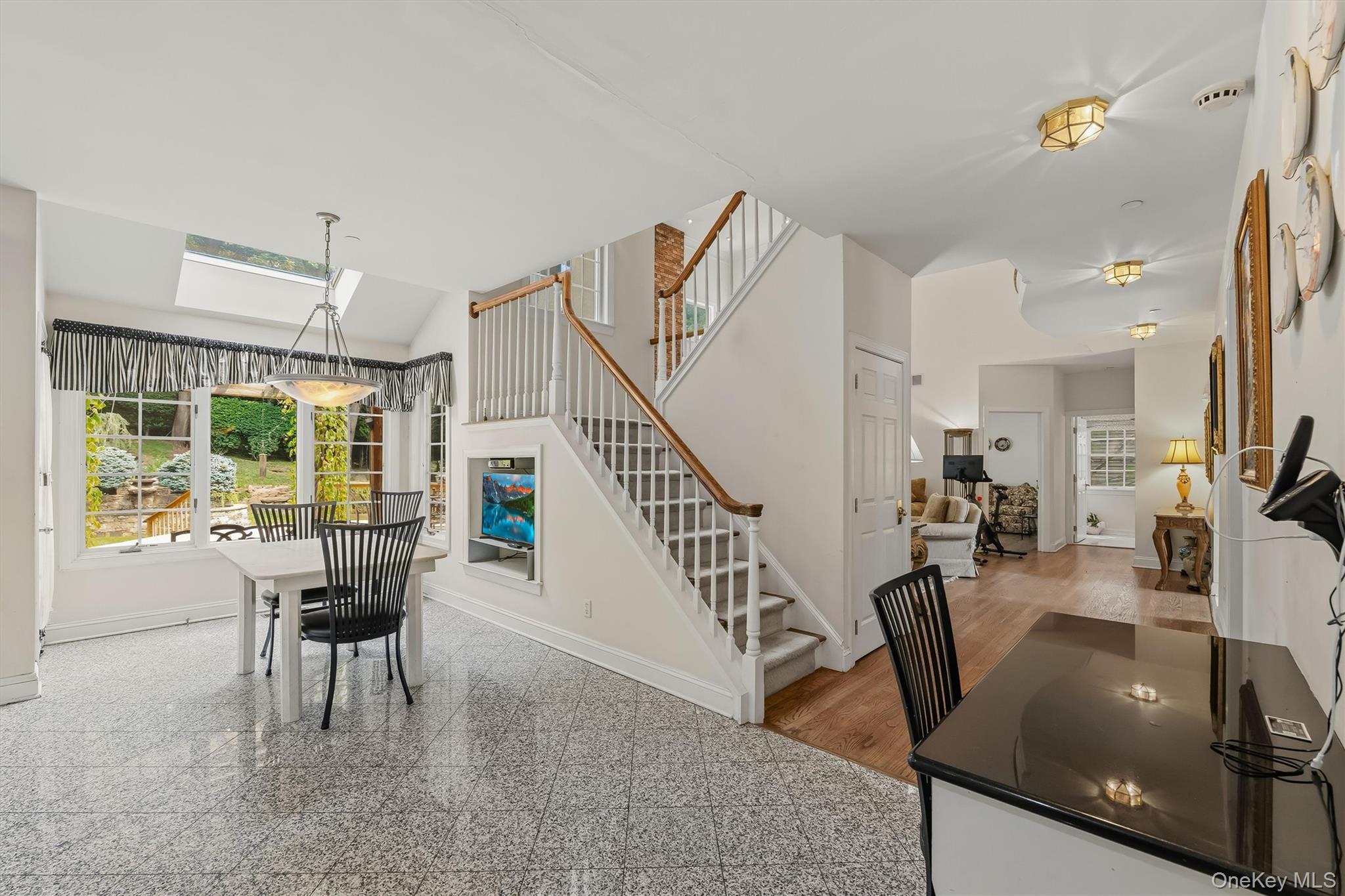 143 Euclid Avenue Property Photo 13