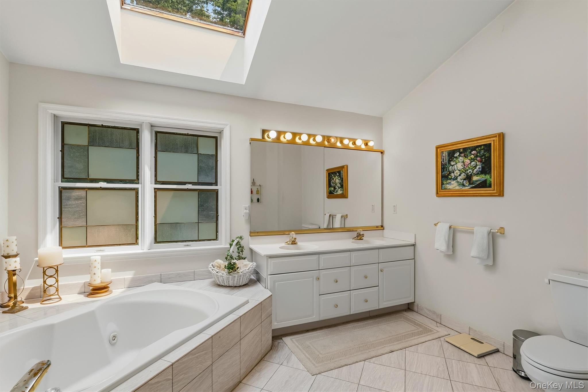 143 Euclid Avenue Property Photo 23