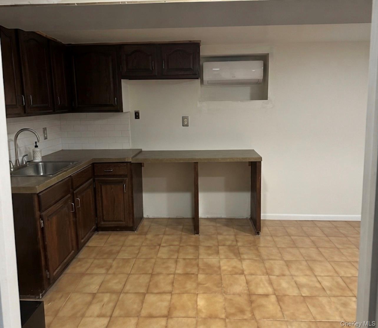 3058 Barkley Avenue Property Photo 12