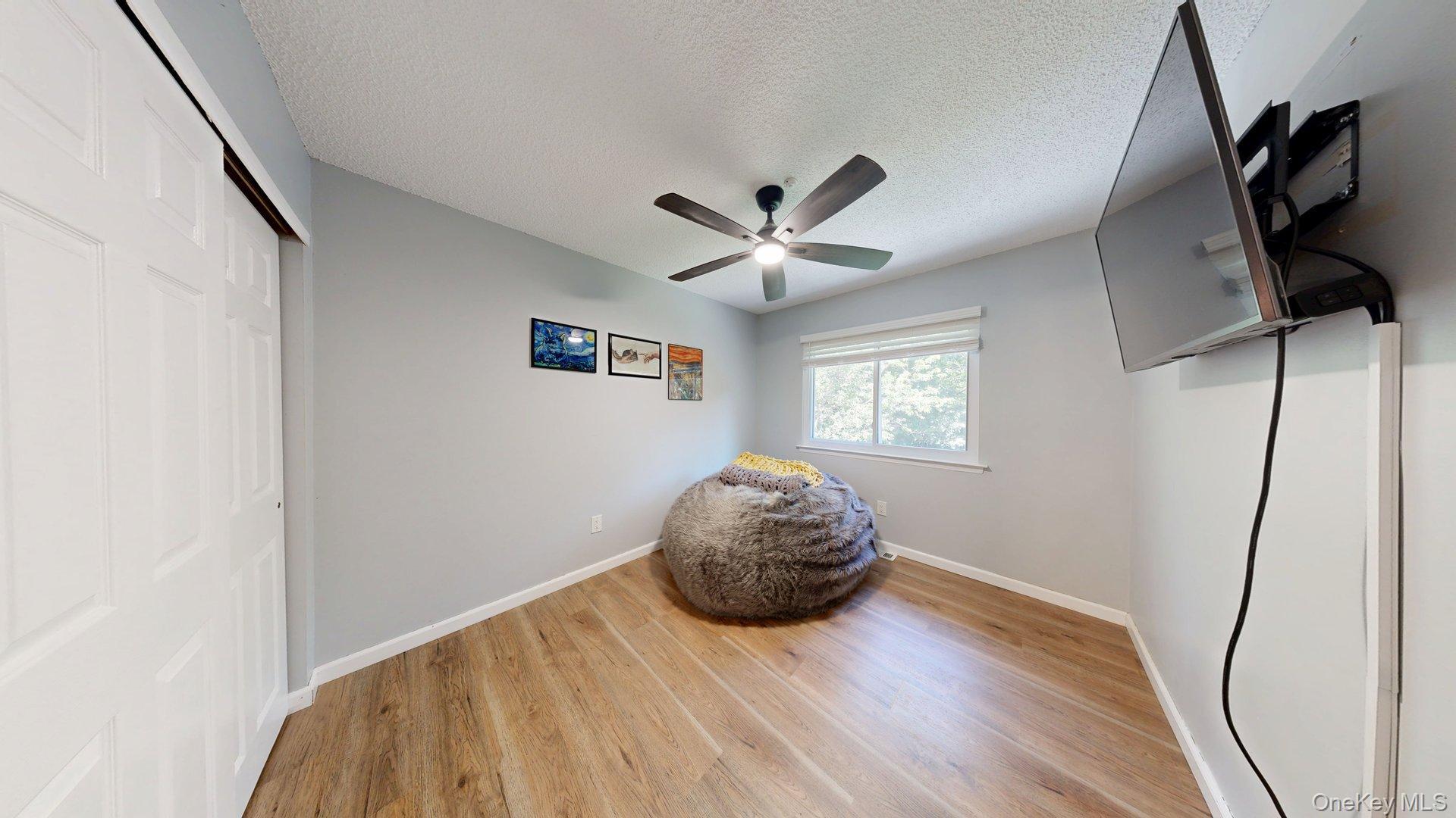 10 Amesworth Court Property Photo 23