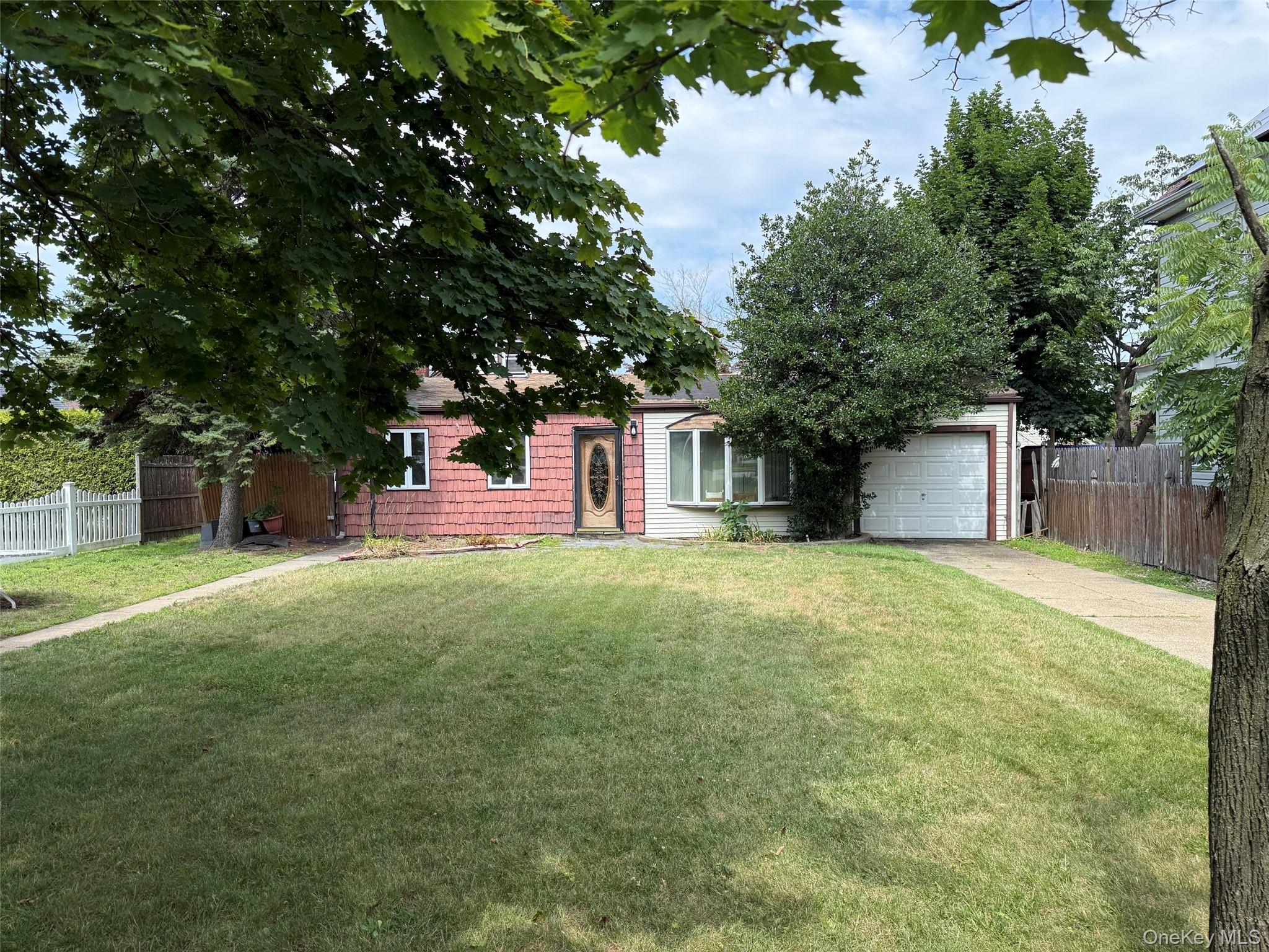 184 Rockmart Avenue Property Photo 4