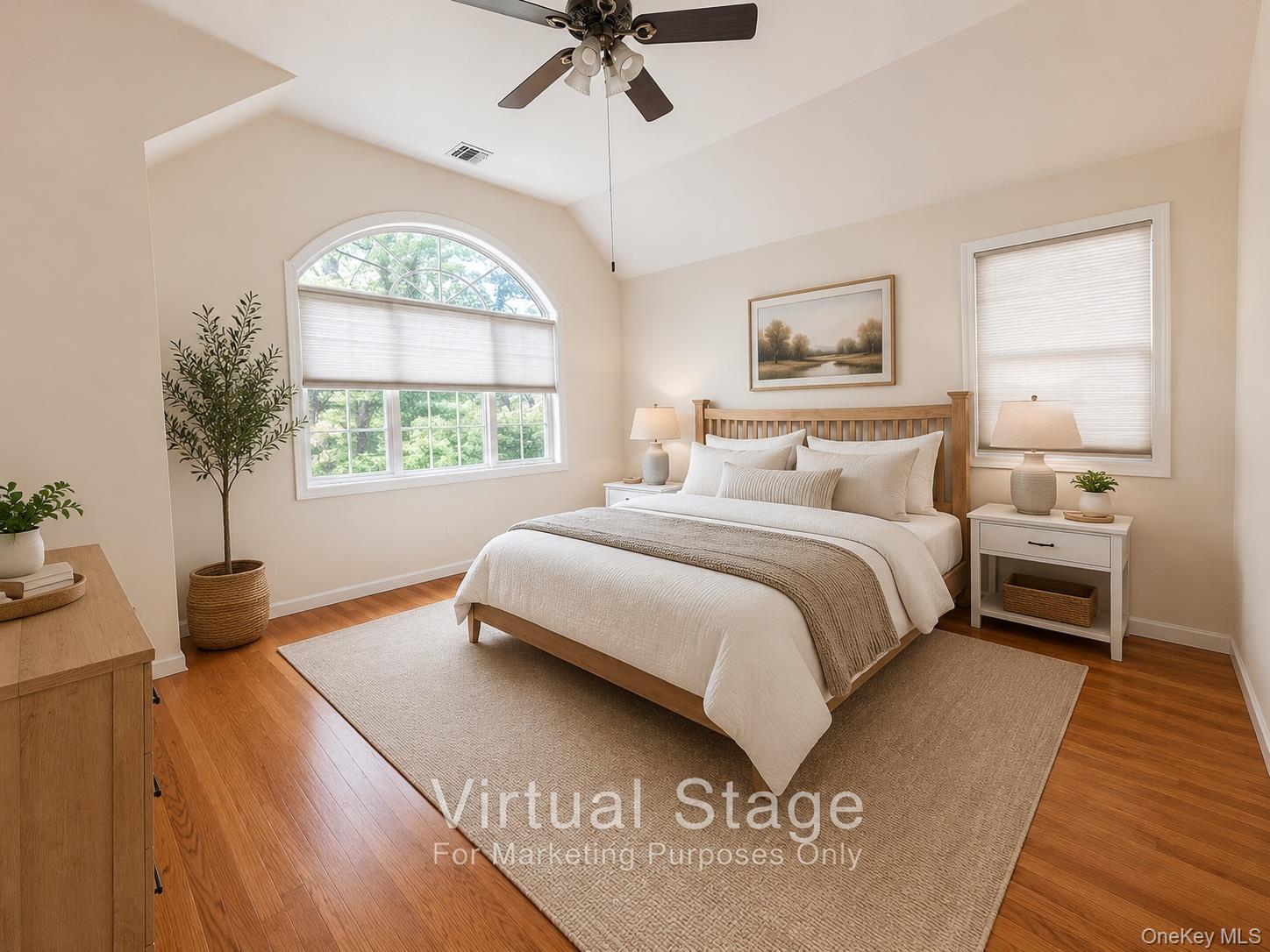 35 Willis Avenue Property Photo 5