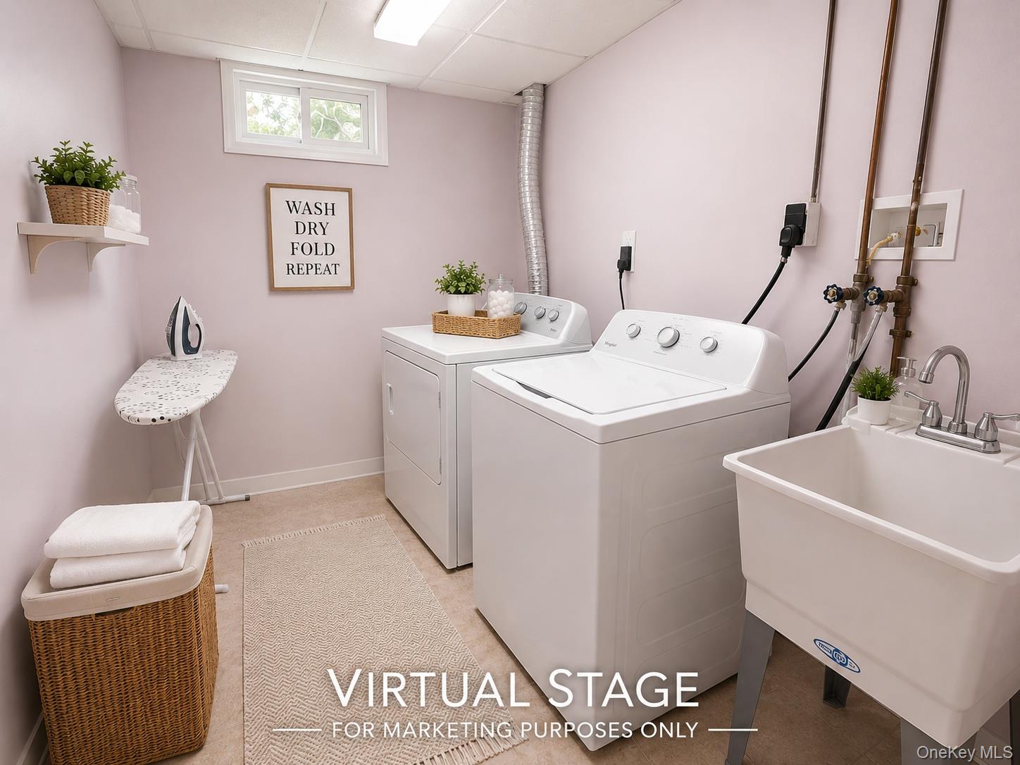 35 Willis Avenue Property Photo 8
