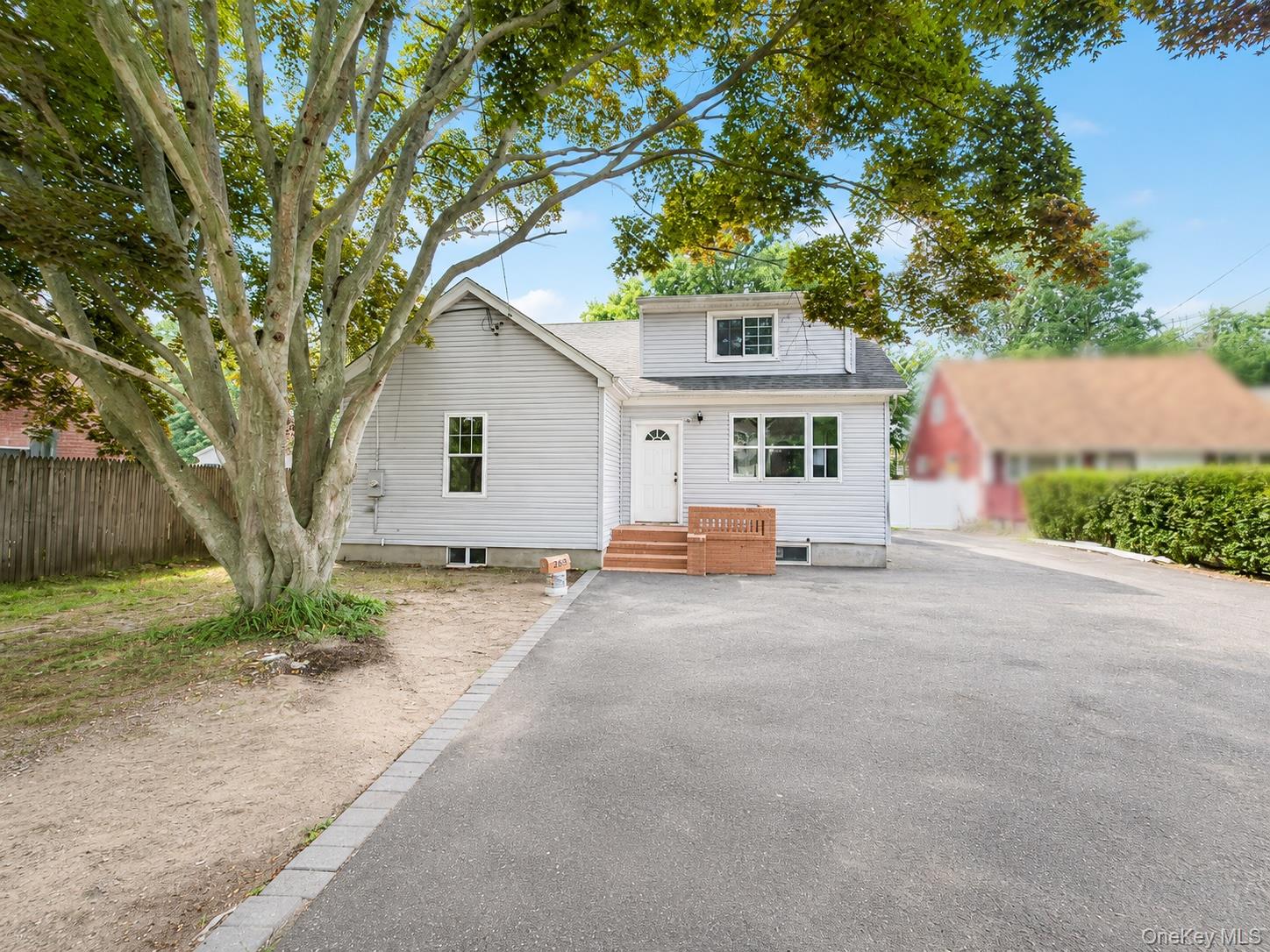 806 Mount Avenue Property Photo 3