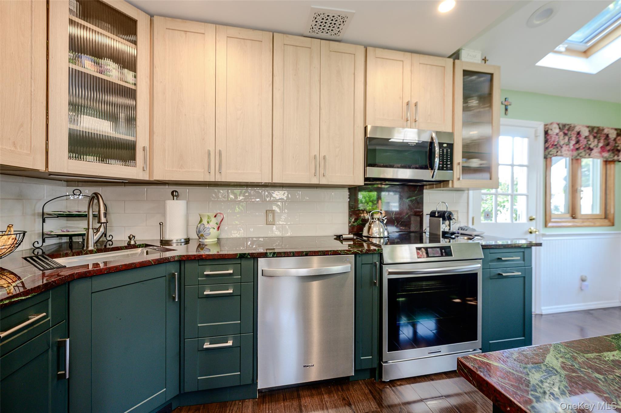 262 Rose Street Property Photo 6