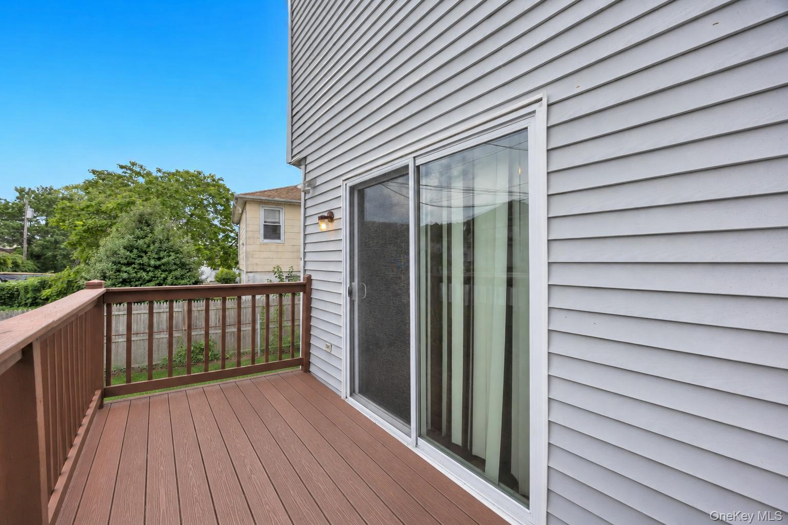20 E Pine Street Property Photo 8