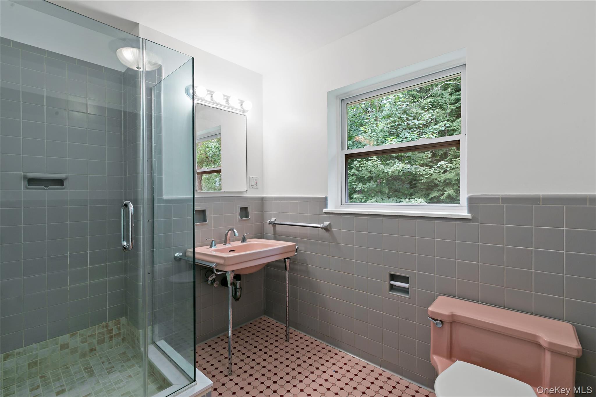 3 Tory Lane Property Photo 21