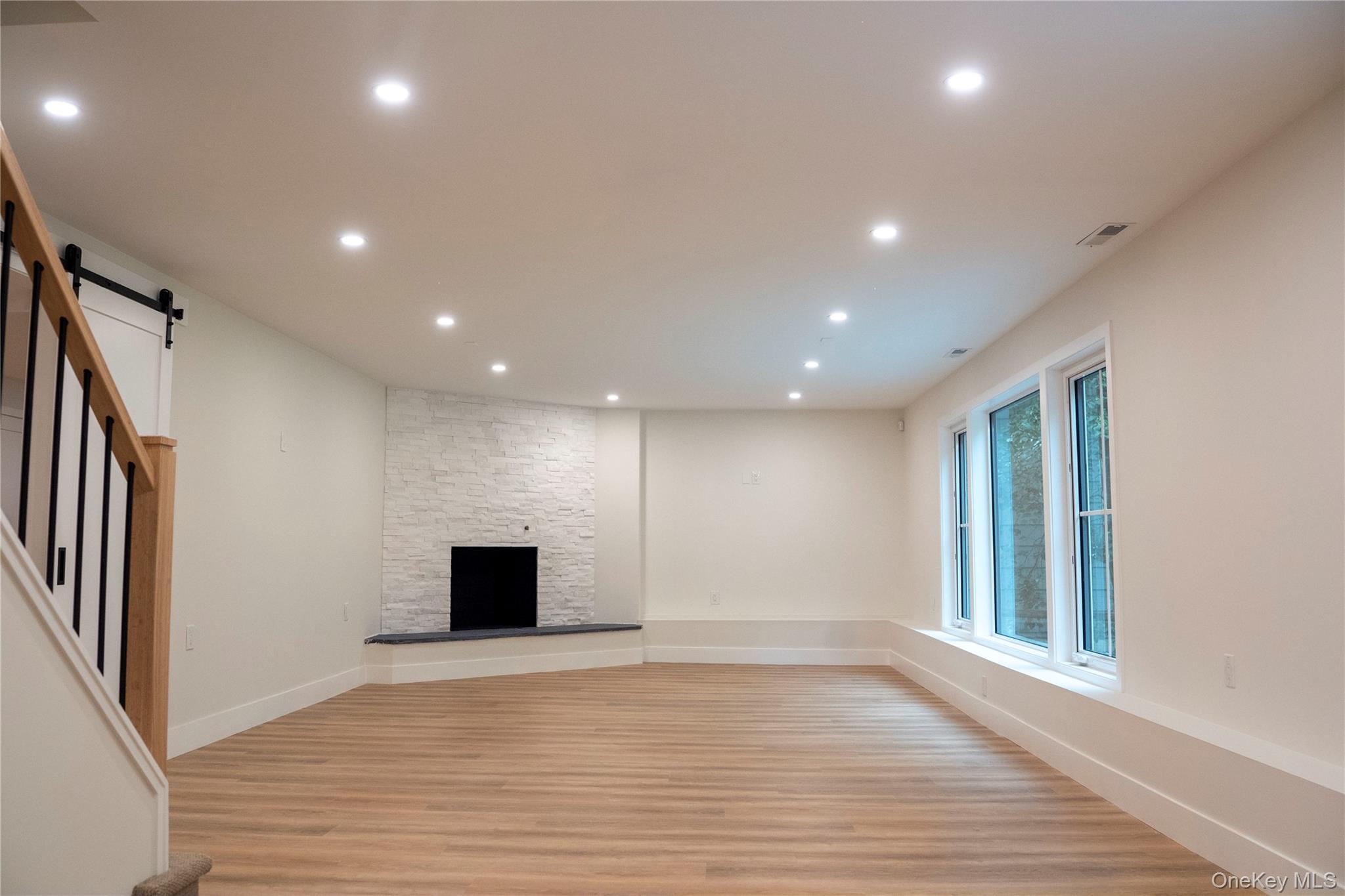 19 Black Birch Lane Property Photo 13