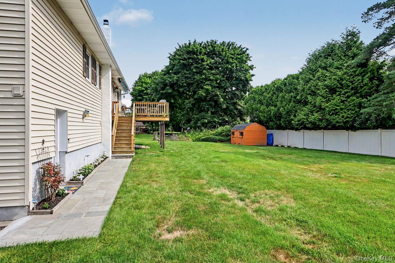 19 Lindy Drive Property Photo 45