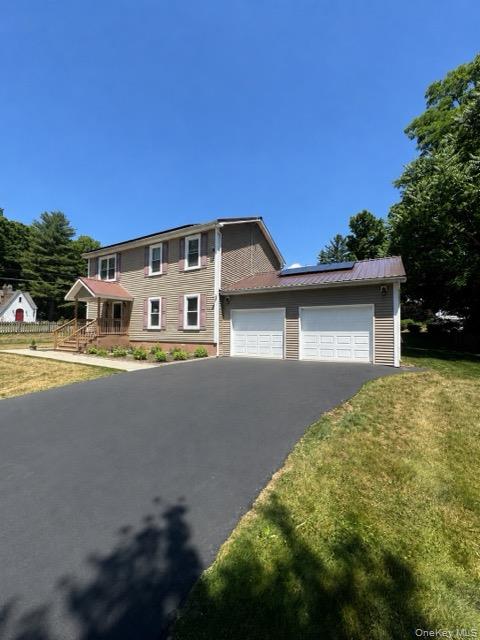 60 Grand Street Property Photo 2