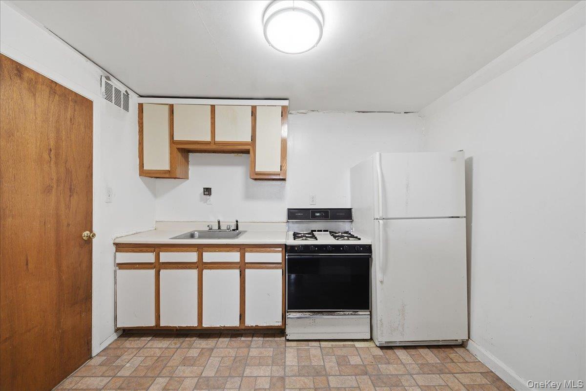 3310 Gunther Avenue Property Photo 17