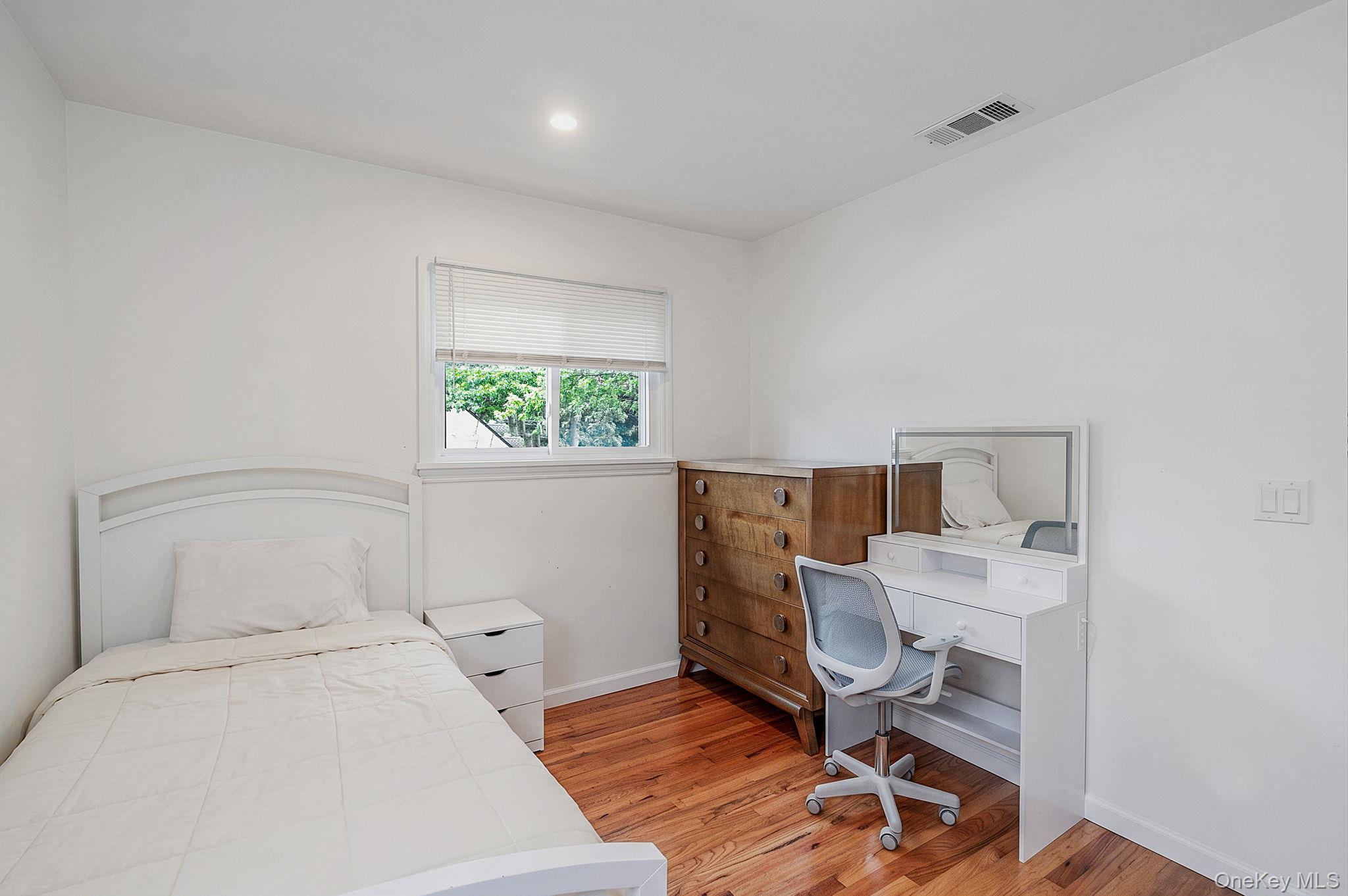 48 Hillside Avenue Property Photo 21