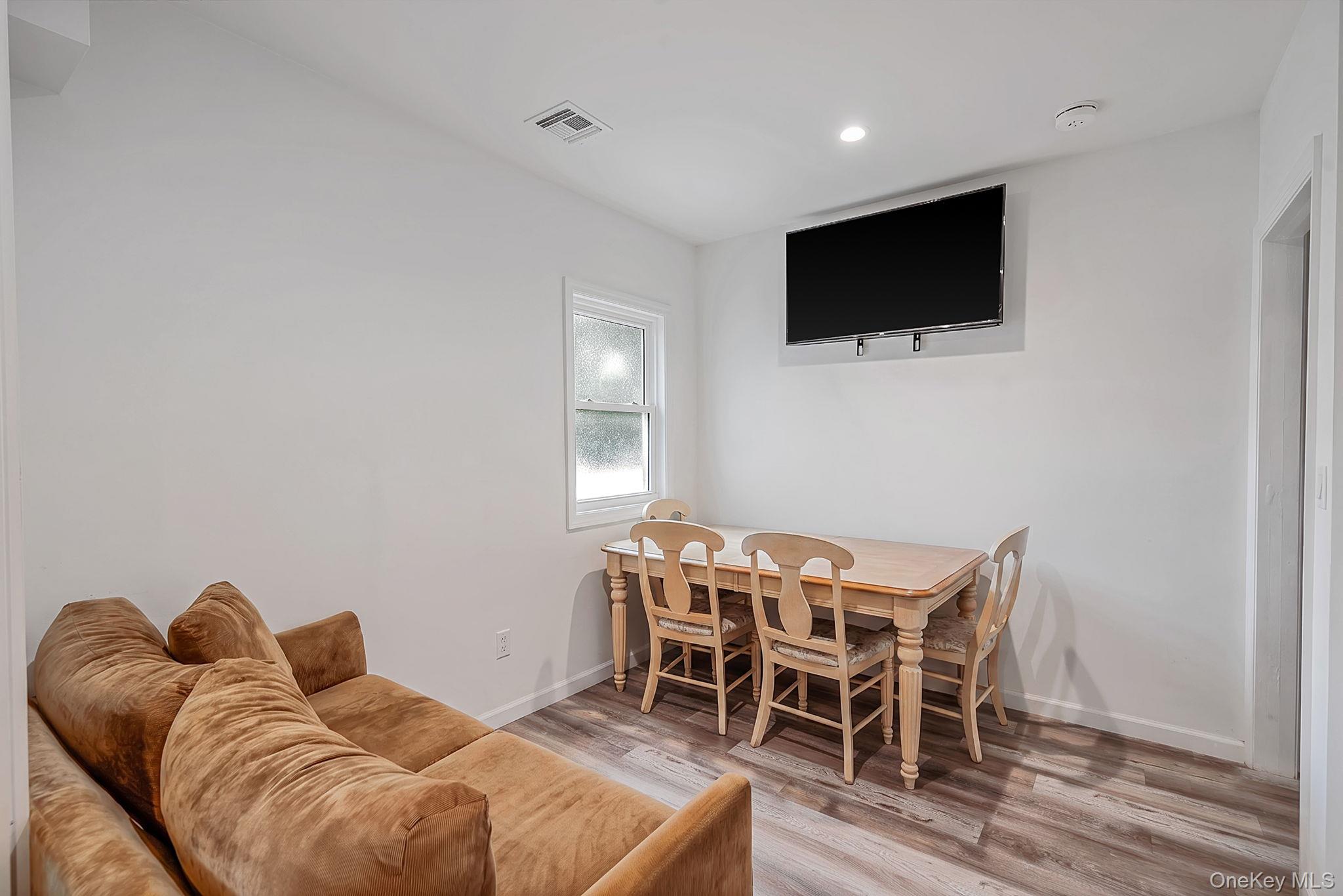 48 Hillside Avenue Property Photo 30