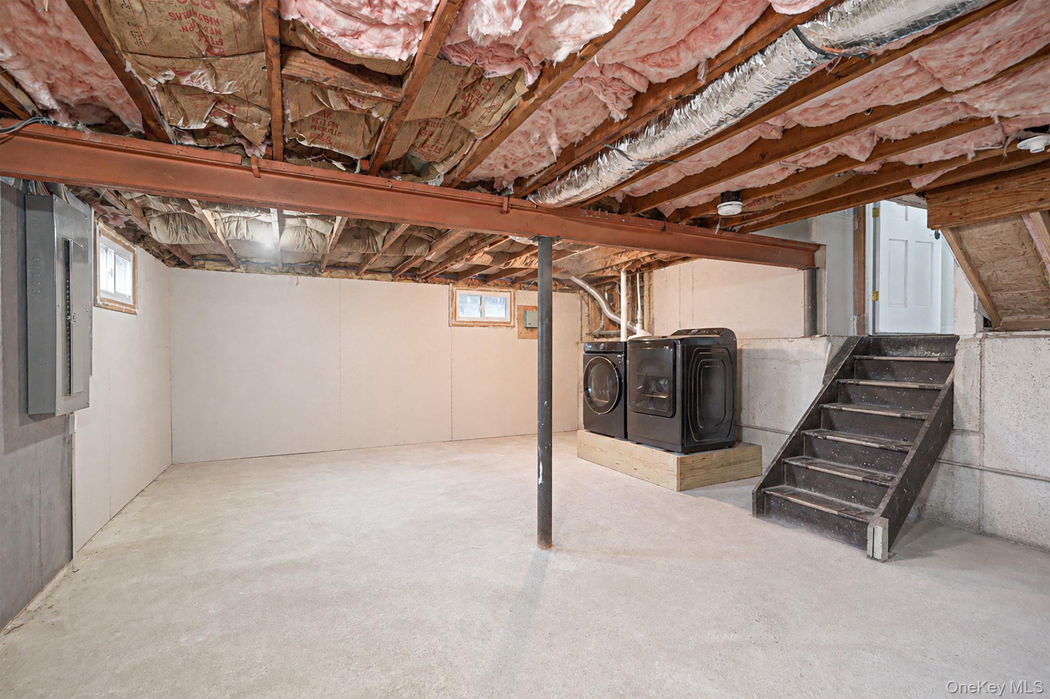 48 Hillside Avenue Property Photo 37