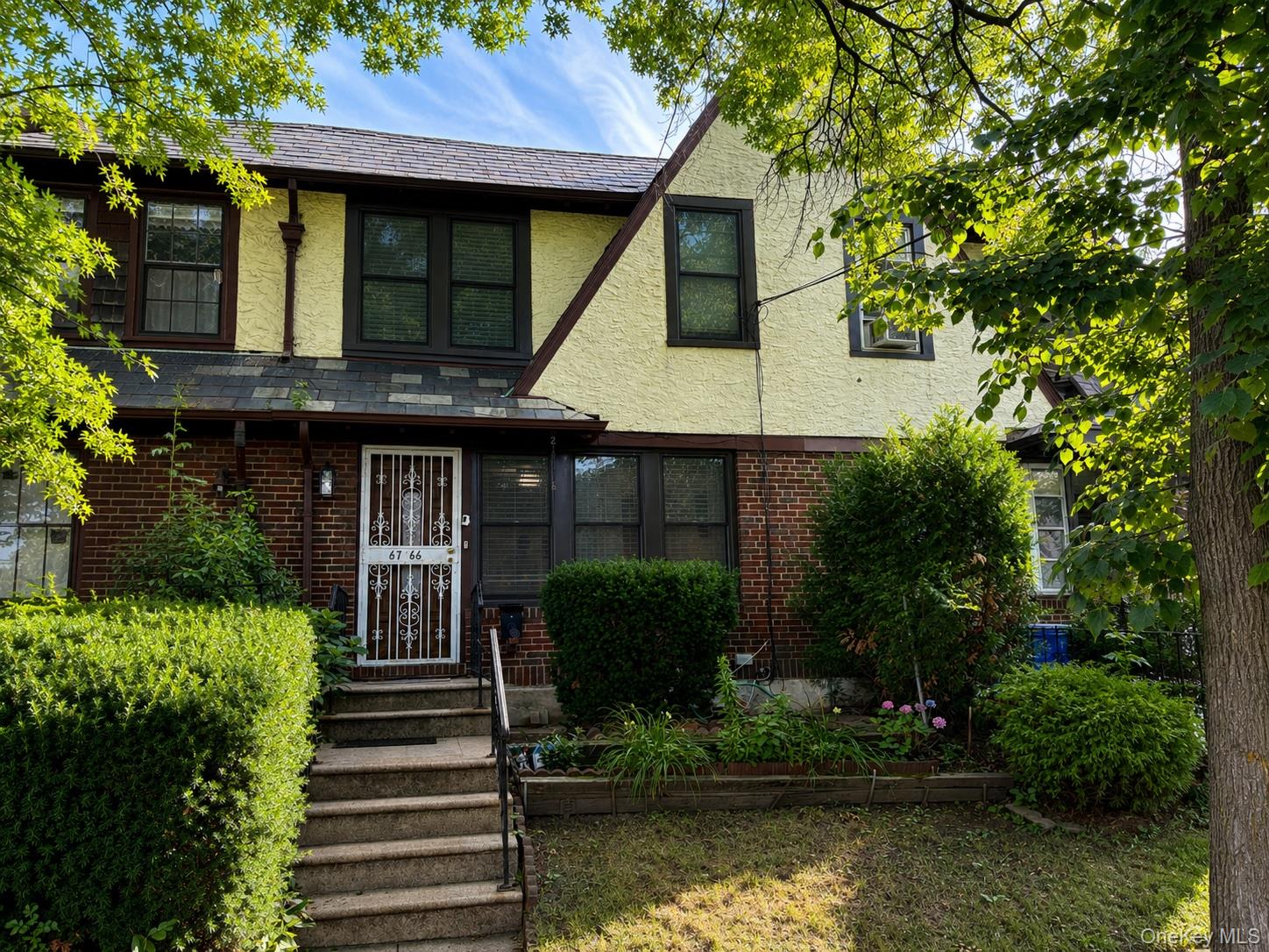 6766 Exeter Street Property Photo 1