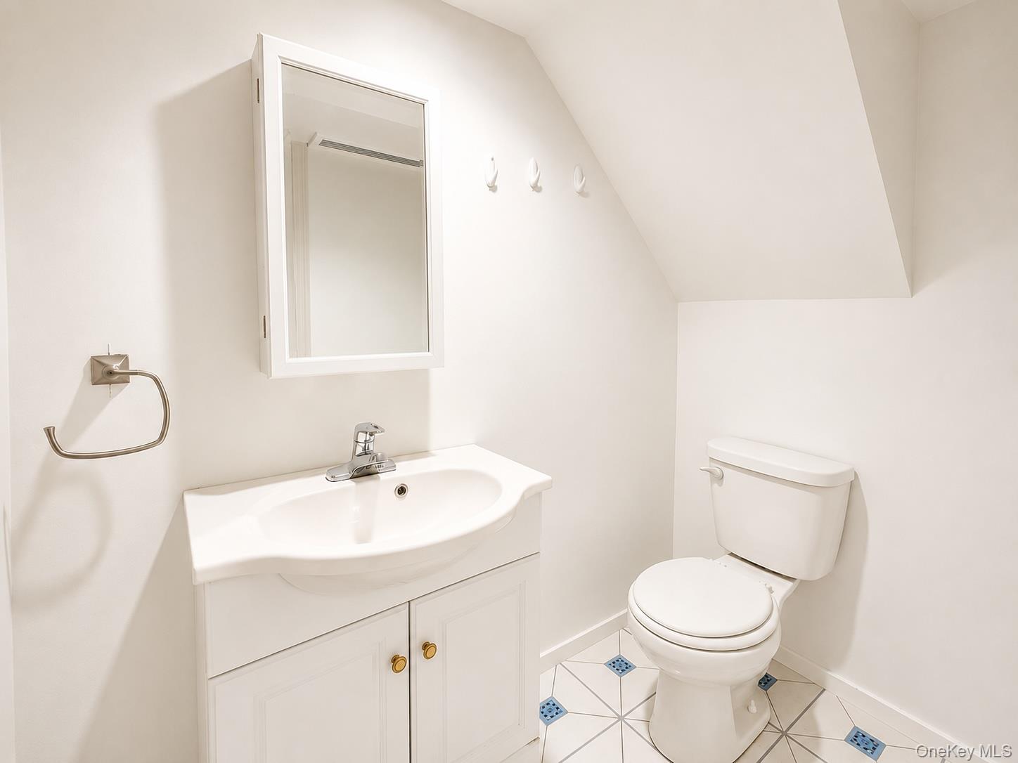 6766 Exeter Street Property Photo 13
