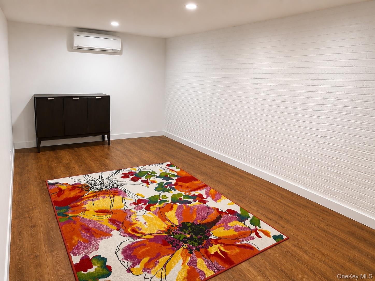 6766 Exeter Street Property Photo 14