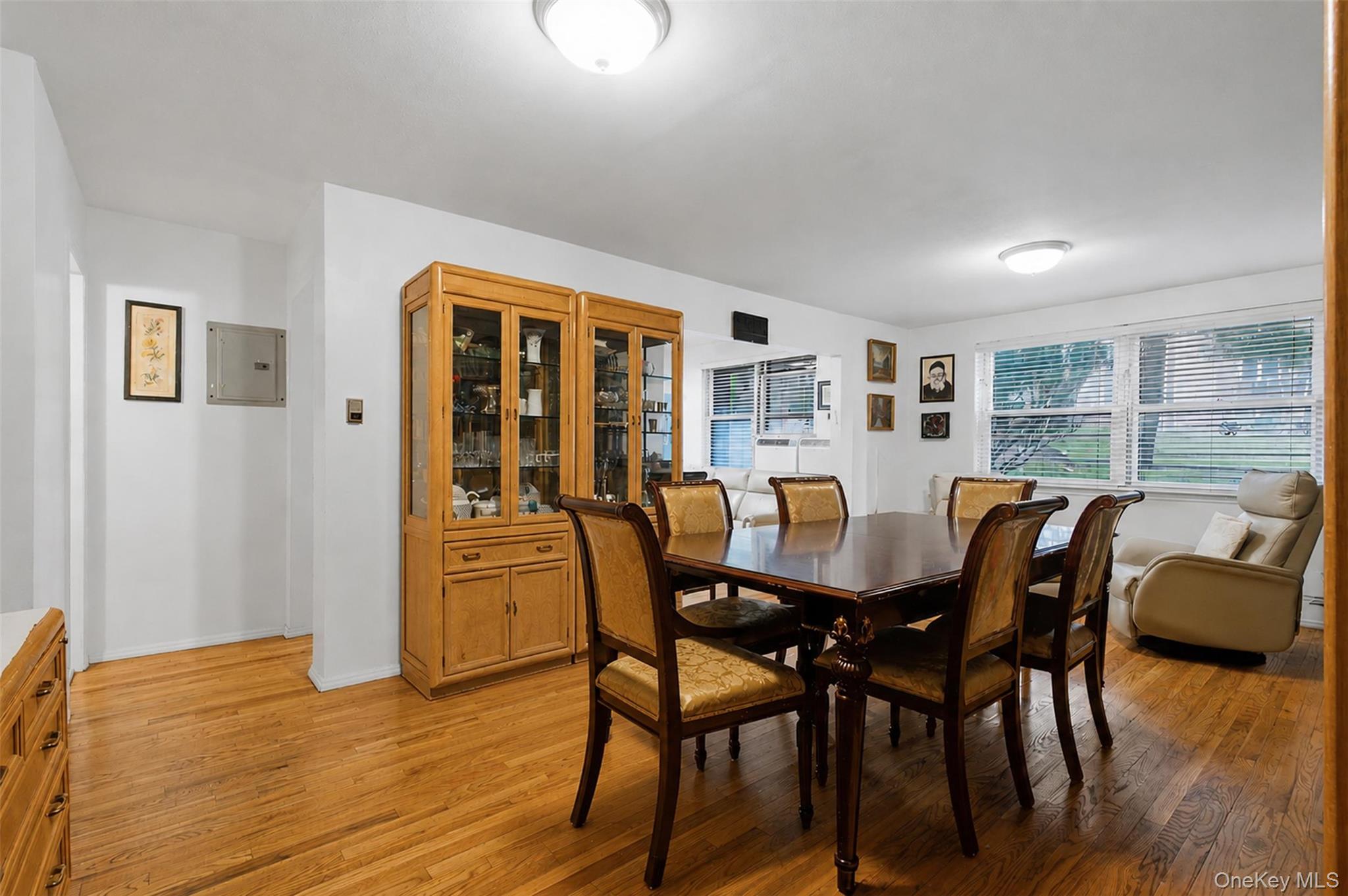 242 Kearsing Parkway A Property Photo 7