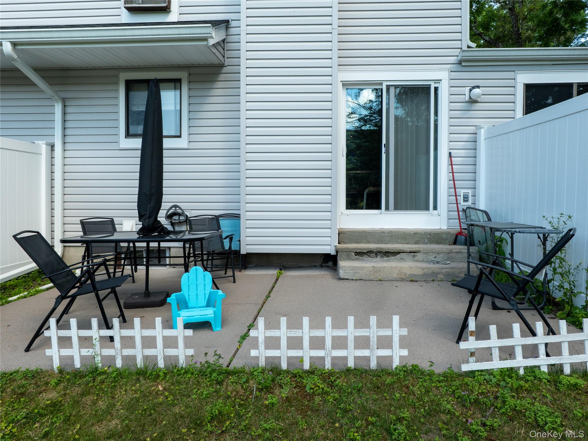 402 Mountain Laurel Drive Property Photo 15