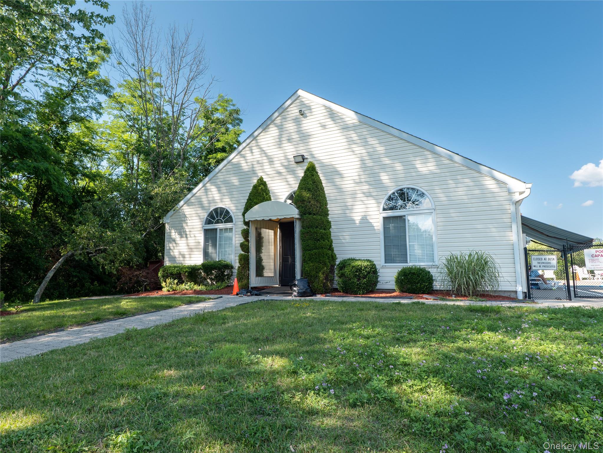402 Mountain Laurel Drive Property Photo 18
