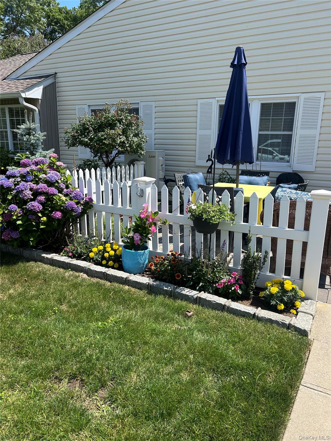 40 Revere Drive Property Photo 11
