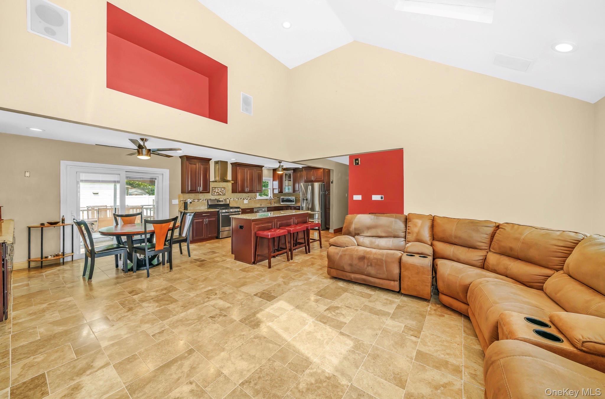 3411 Austin Avenue Property Photo 4