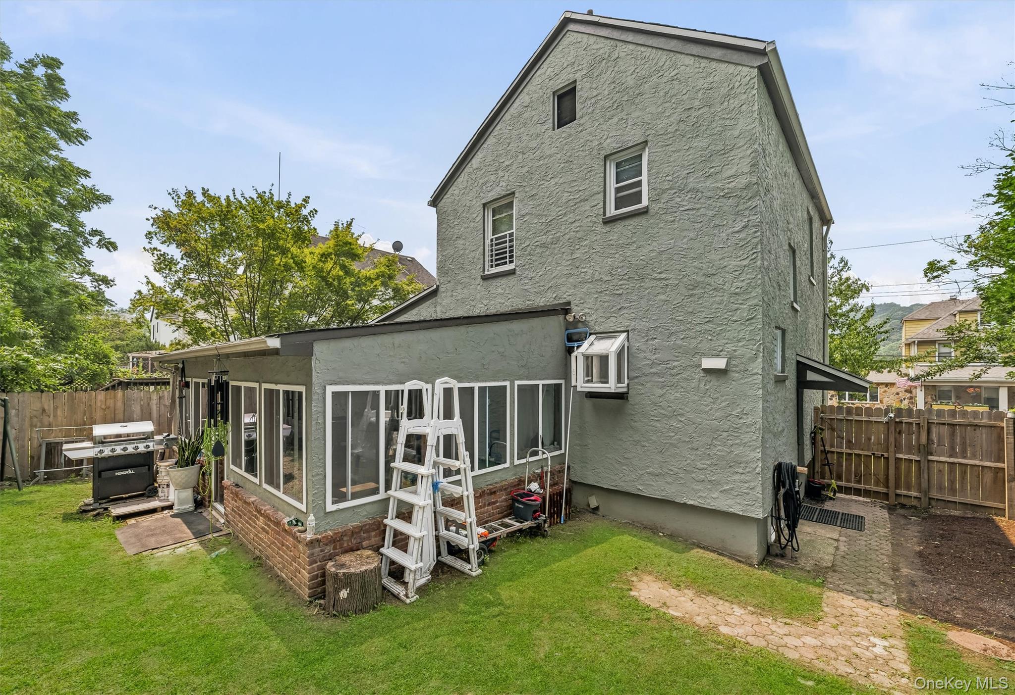 218 Sedgwick Avenue Property Photo 40