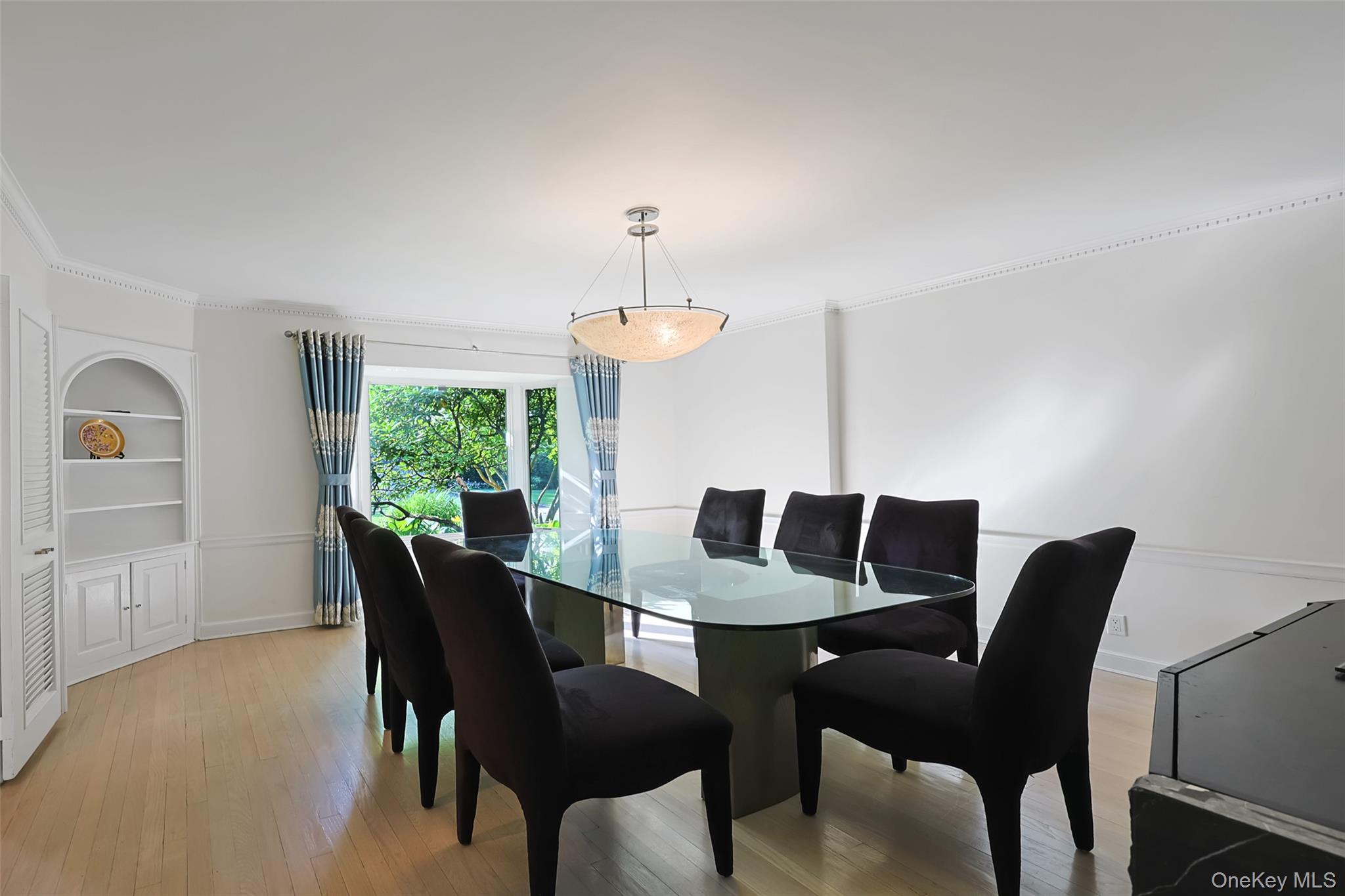 2 W Woods Road Property Photo 9