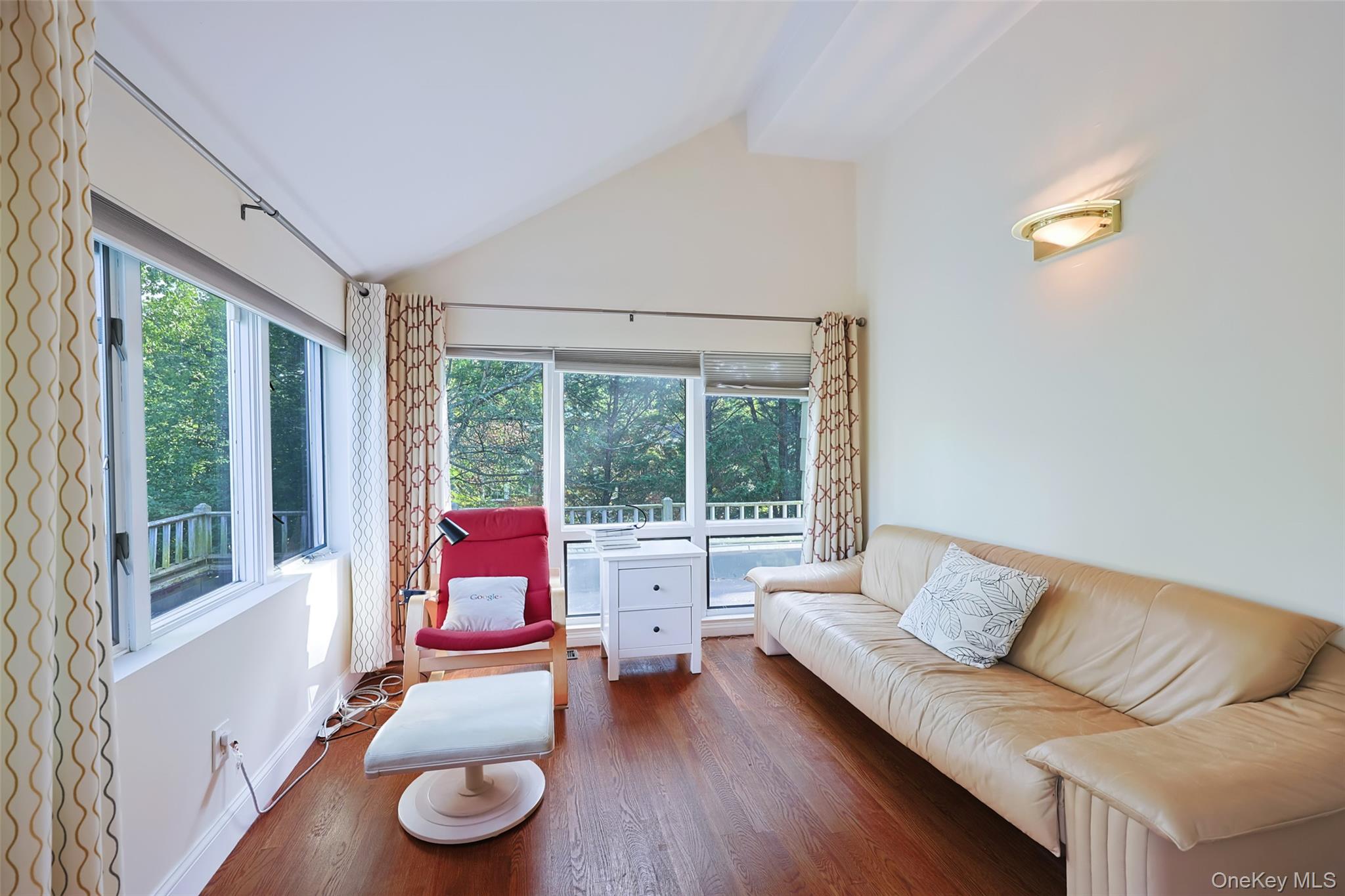 2 W Woods Road Property Photo 18