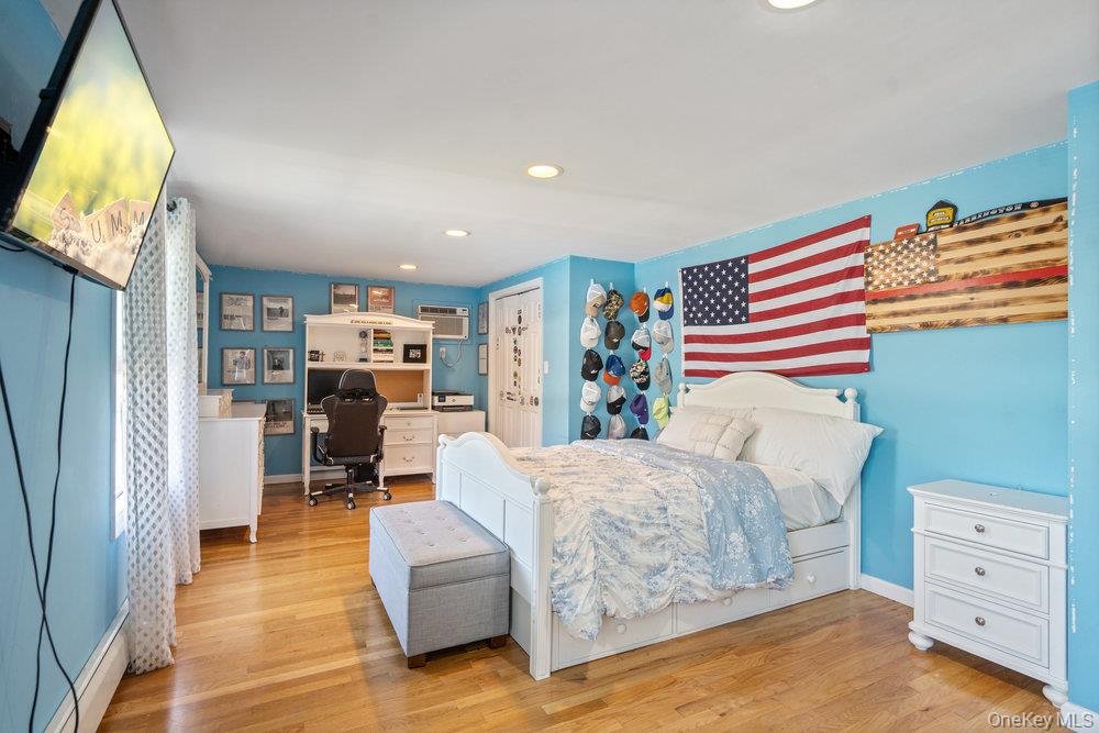 115 Lambert Avenue Property Photo 10