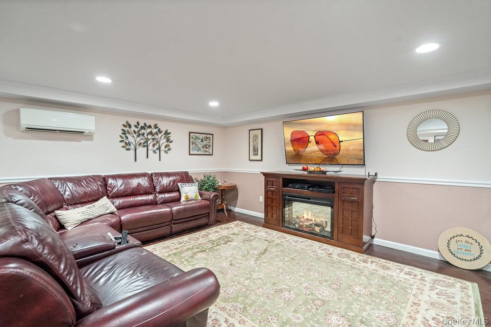 115 Lambert Avenue Property Photo 12