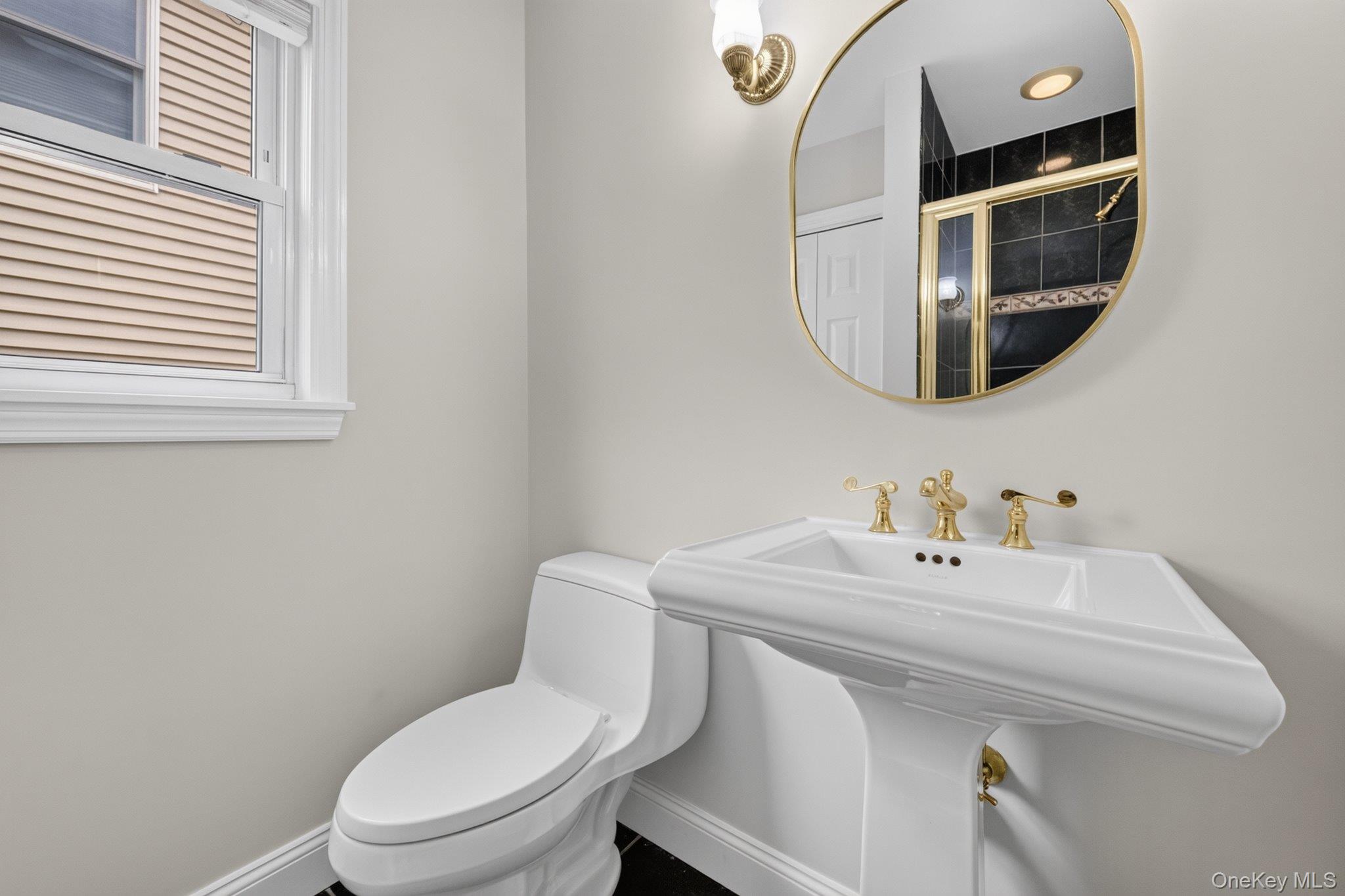 37 Harding Avenue Property Photo 13