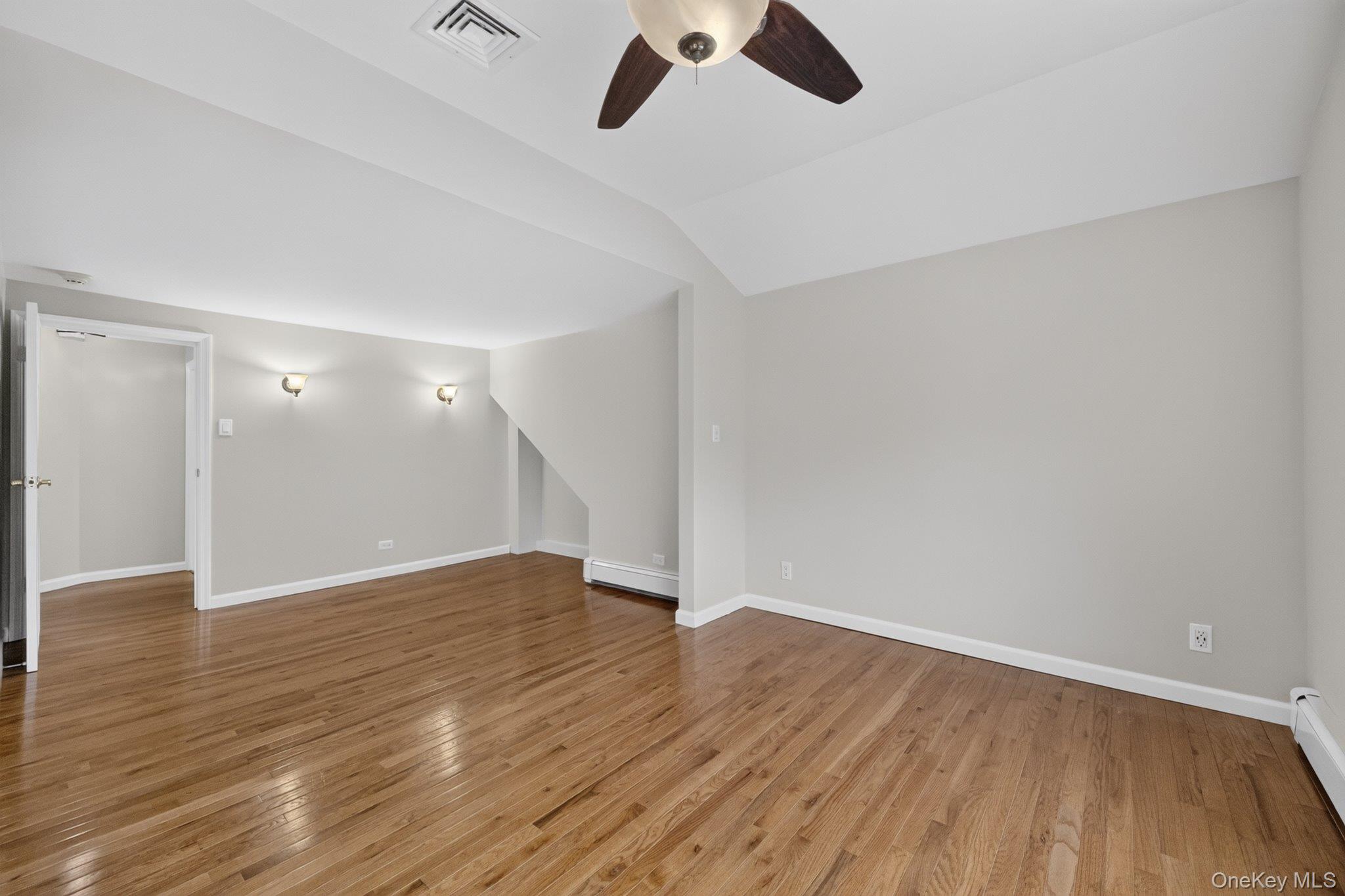 37 Harding Avenue Property Photo 19