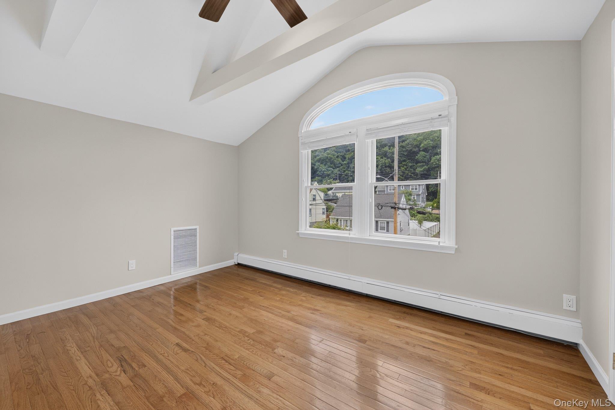 37 Harding Avenue Property Photo 20