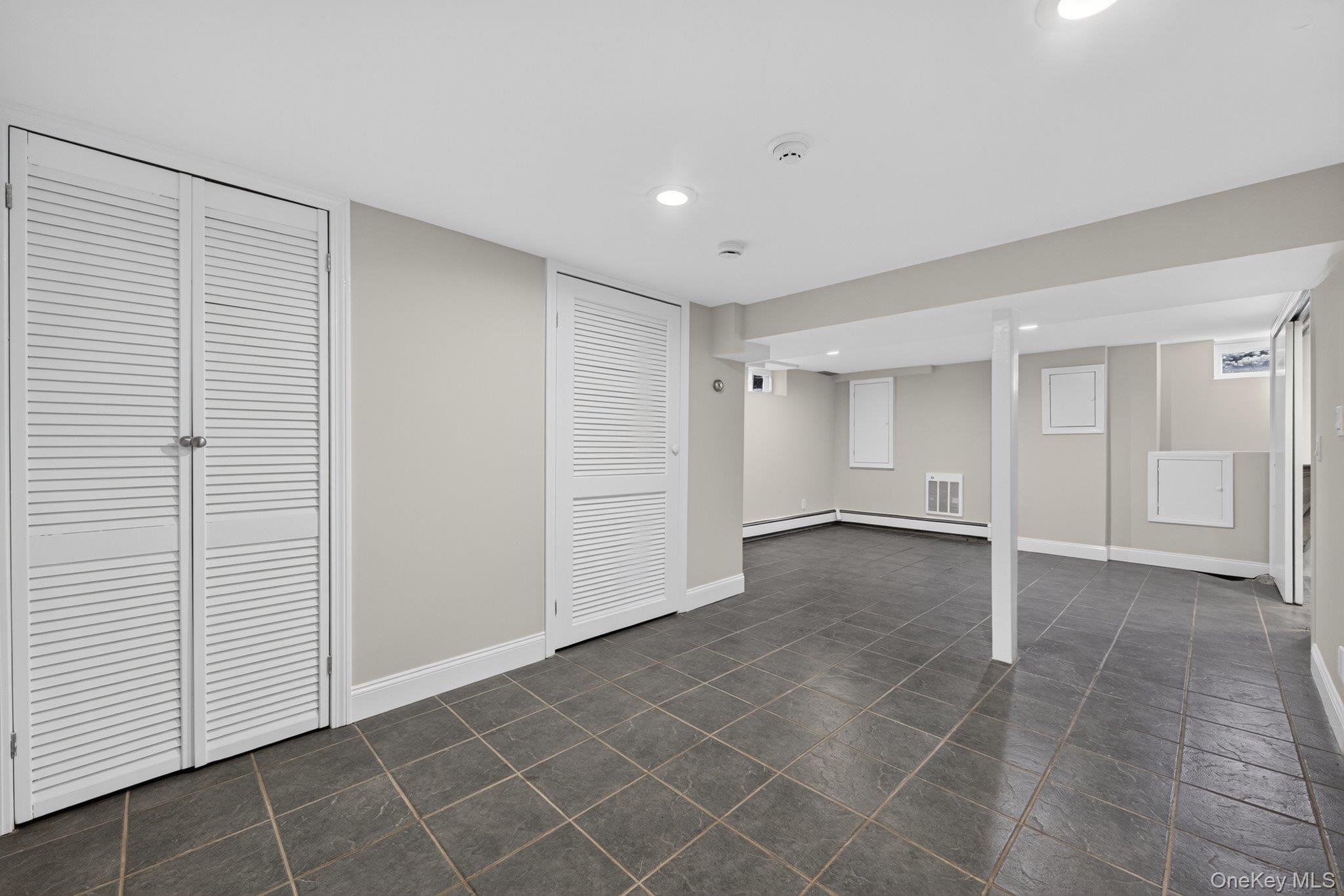 37 Harding Avenue Property Photo 26