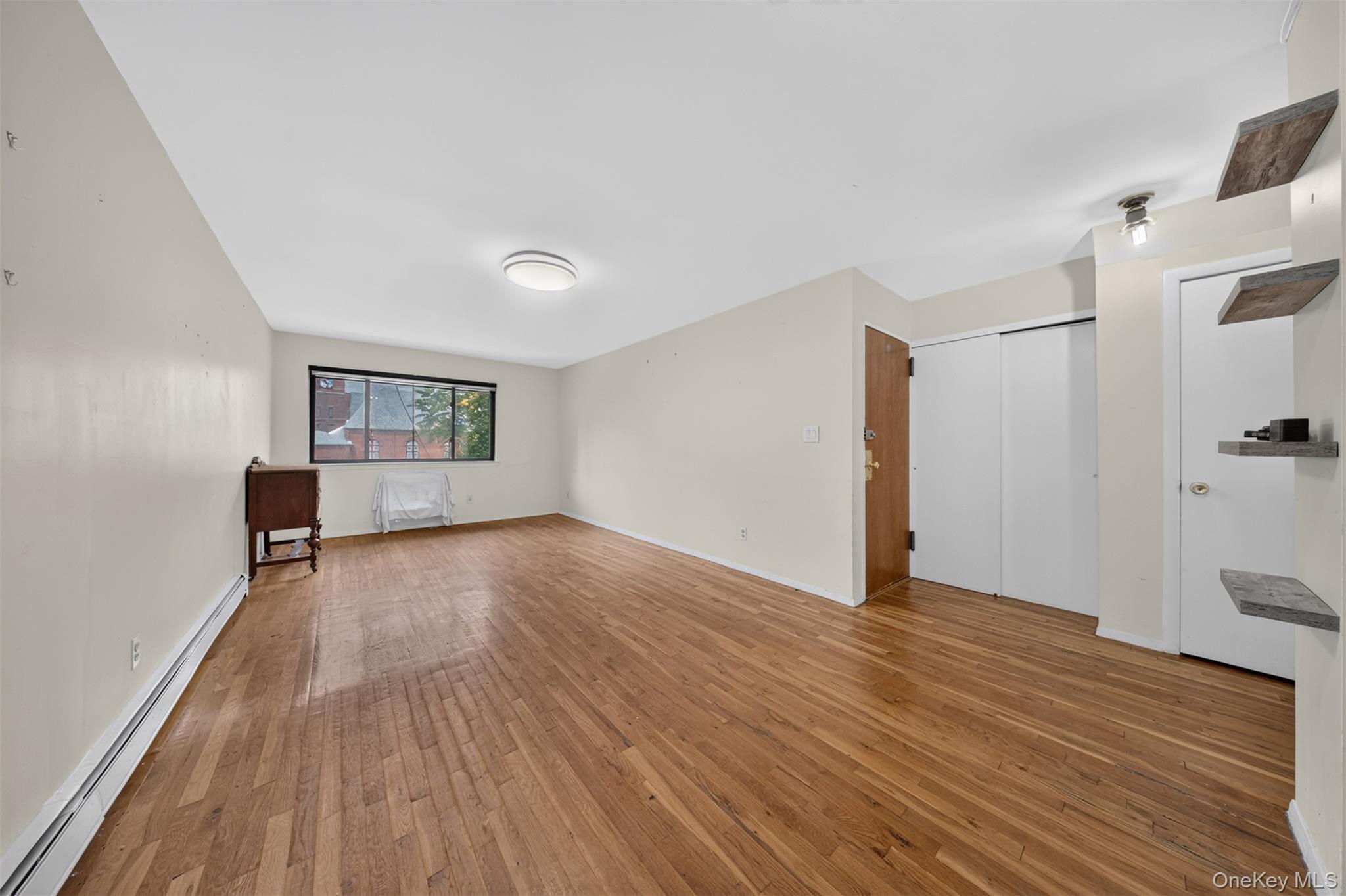 143-27 Roosevelt Avenue Property Photo 16