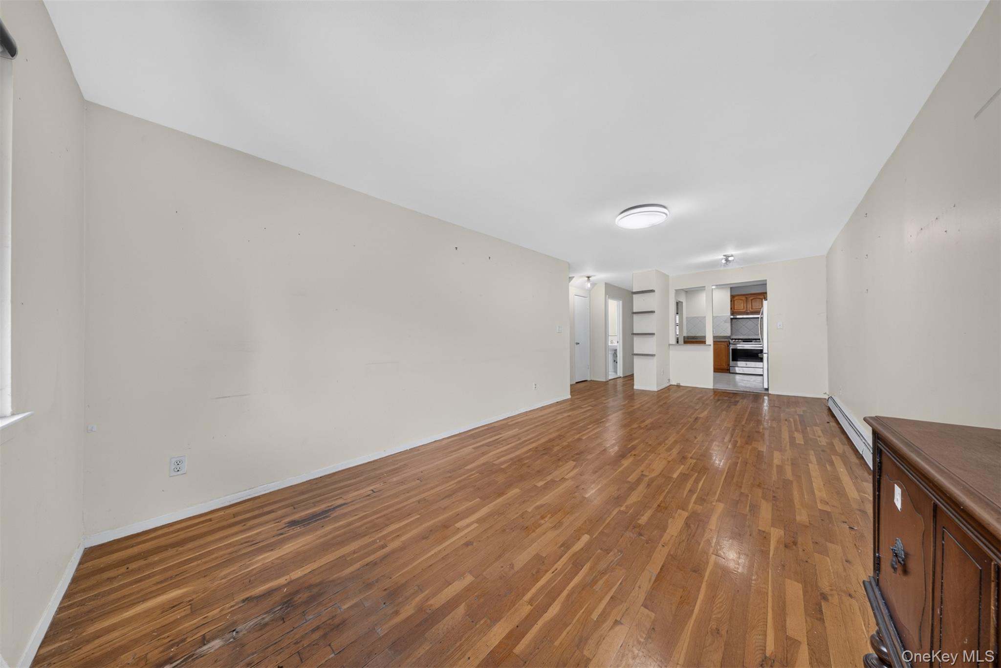 143-27 Roosevelt Avenue Property Photo 18