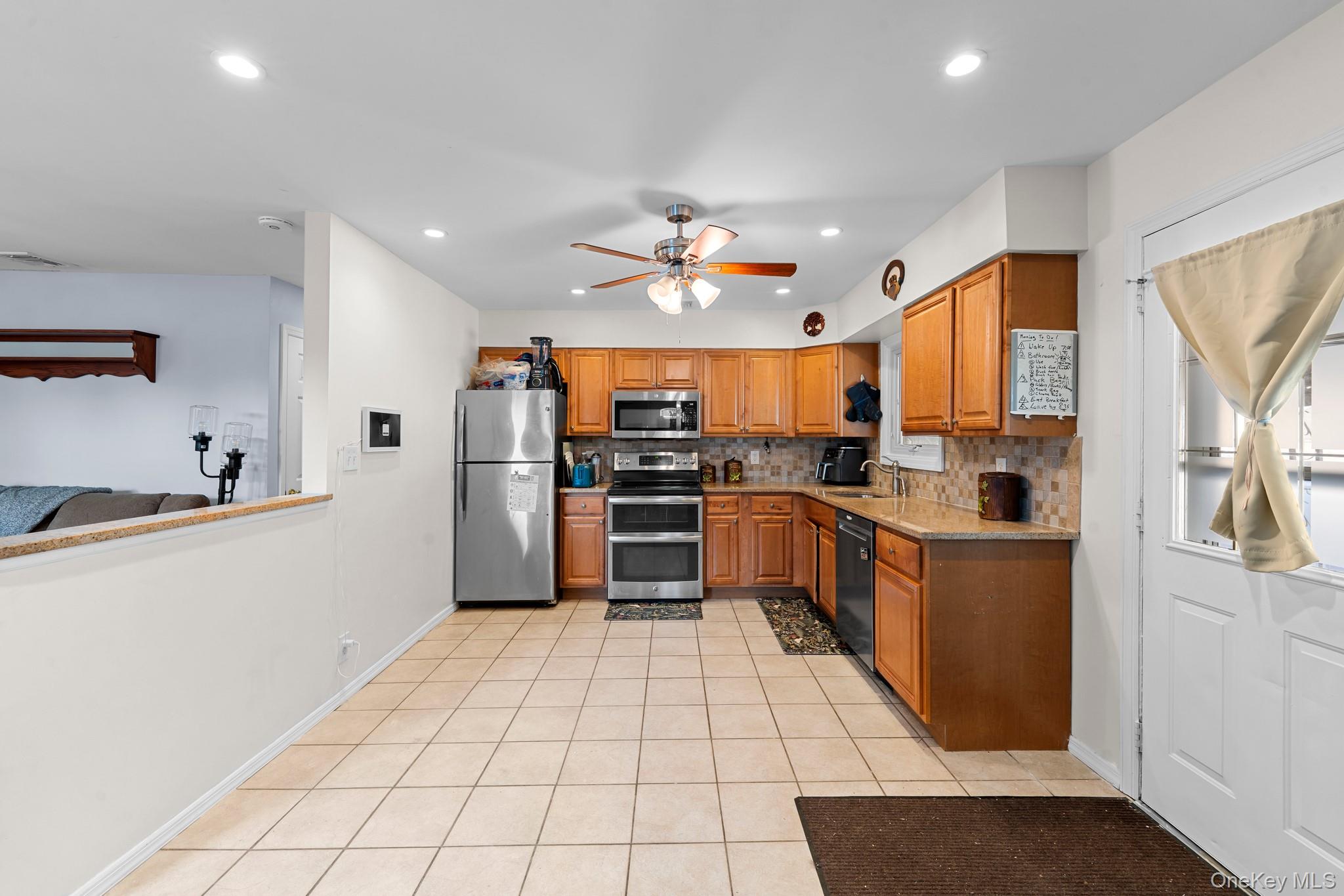 30 44th Street Property Photo 6
