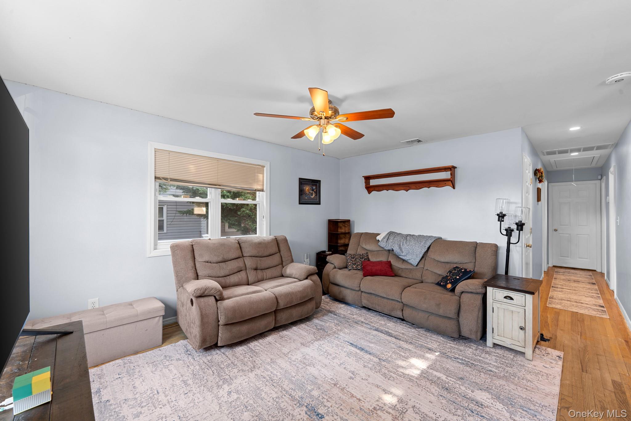30 44th Street Property Photo 14