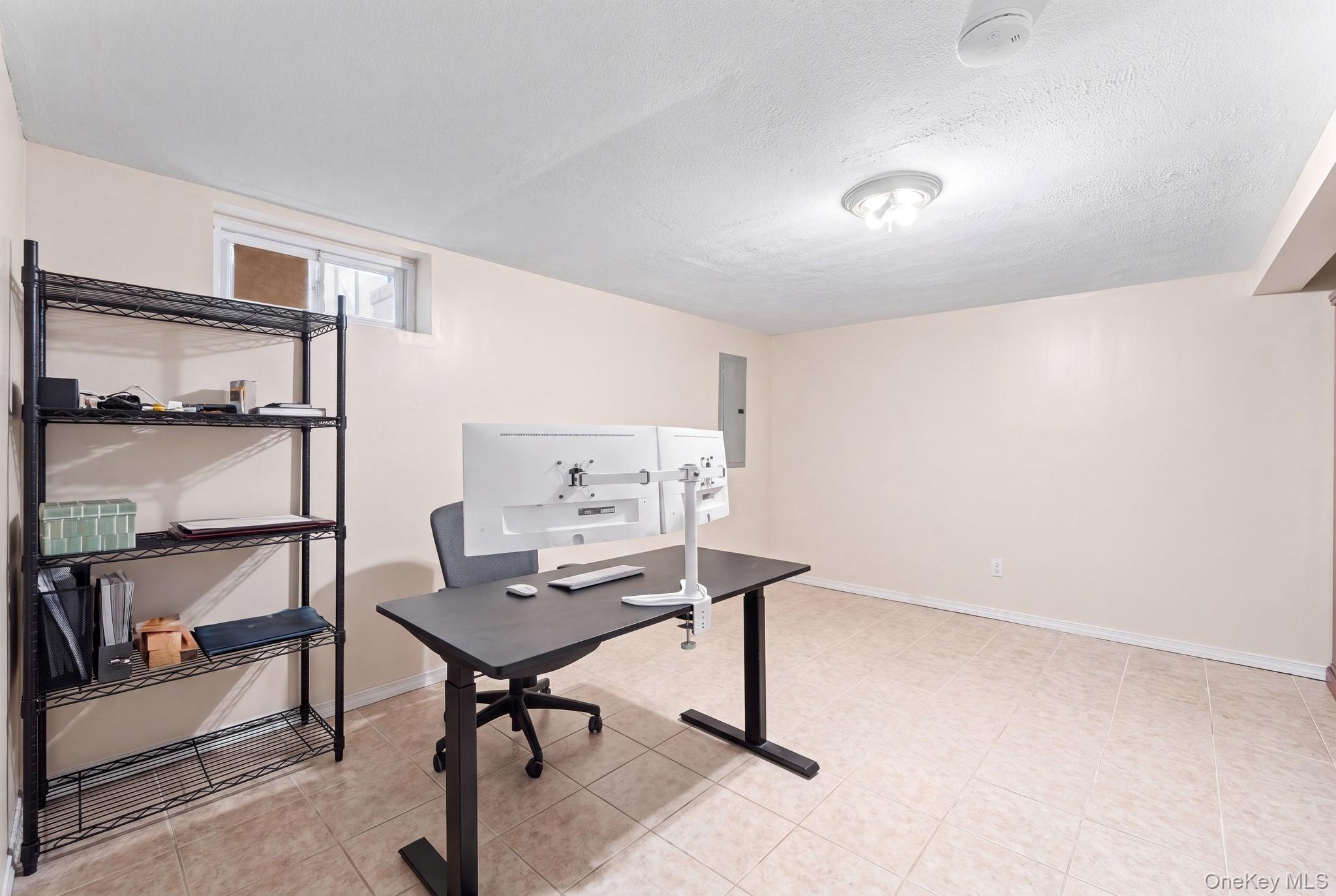30 44th Street Property Photo 21
