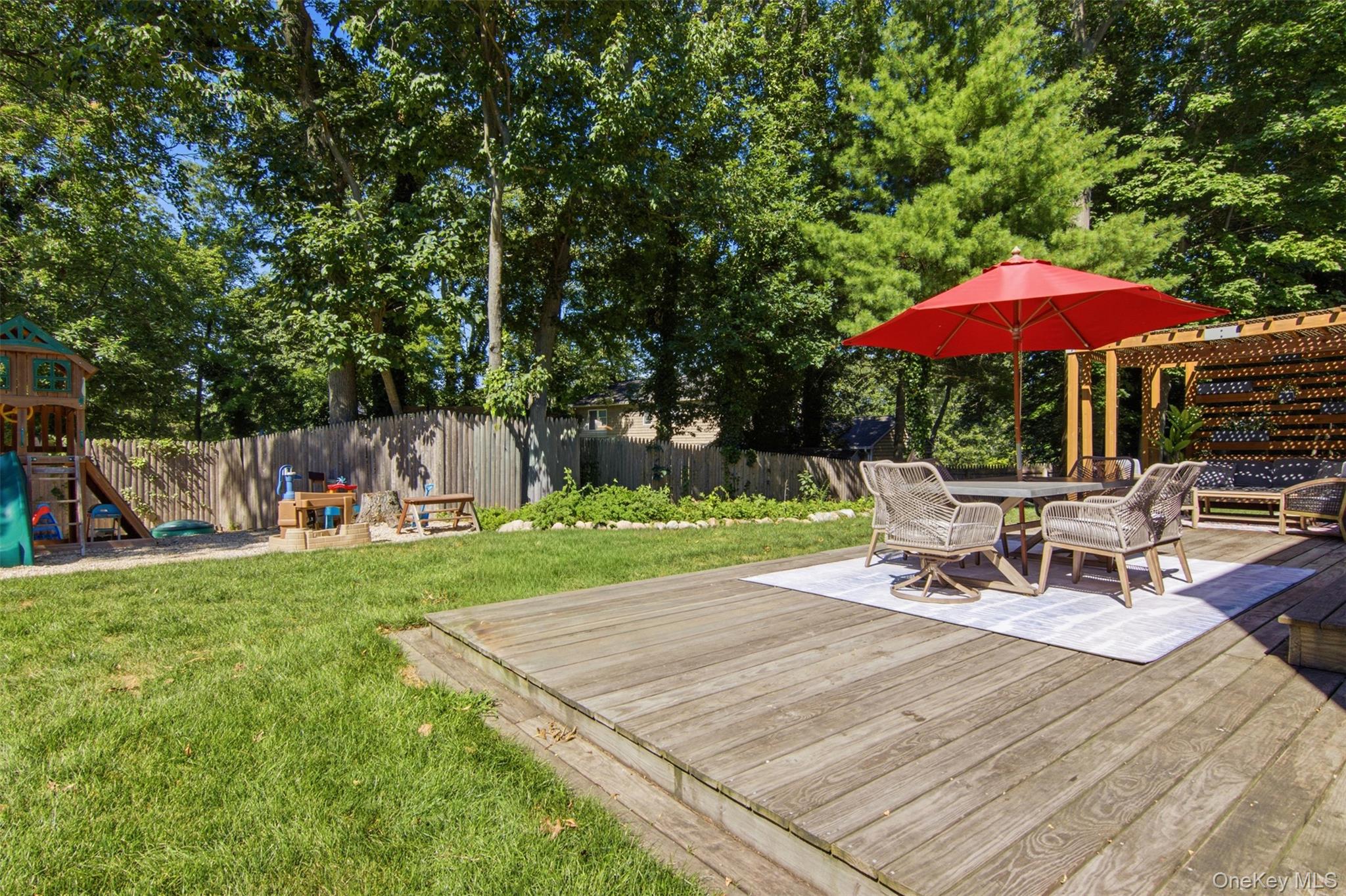 28 Village Woods Road Property Photo 39