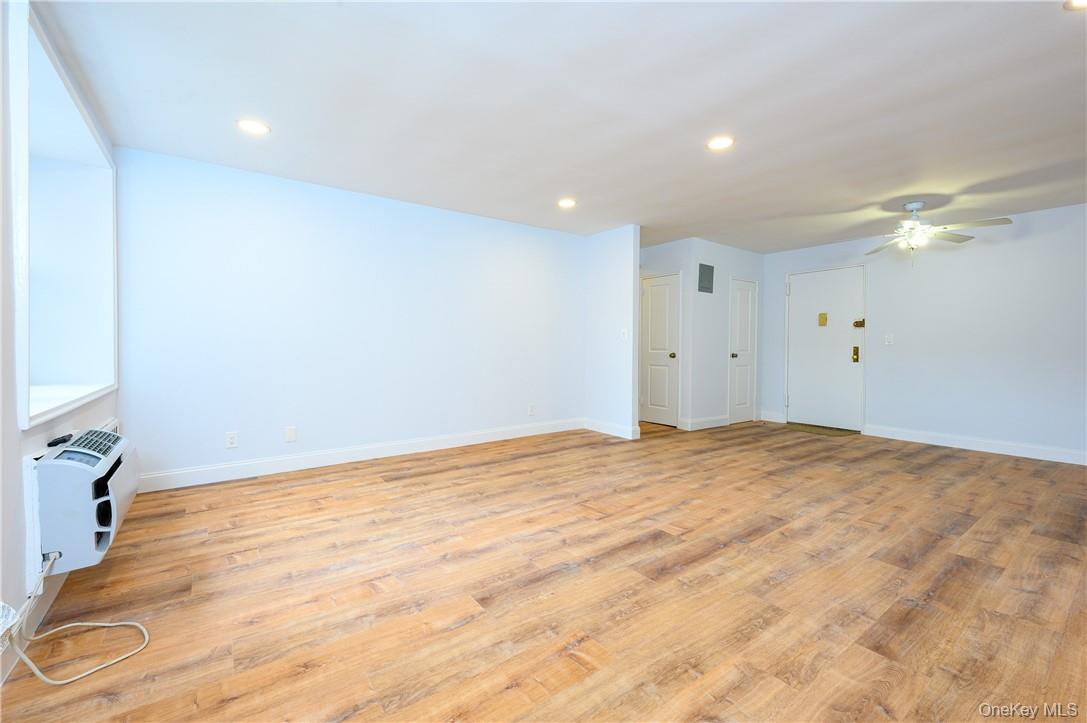 3 Sadore Lane 6m Property Photo 4