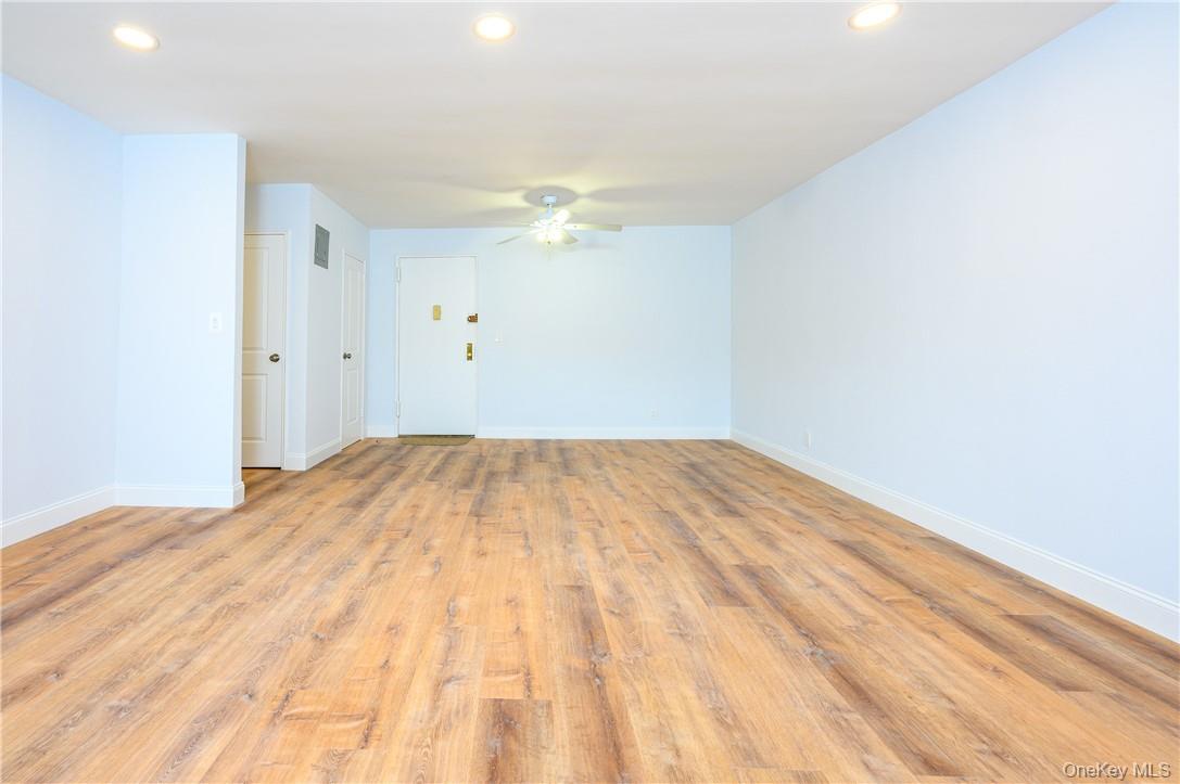 3 Sadore Lane 6m Property Photo 5