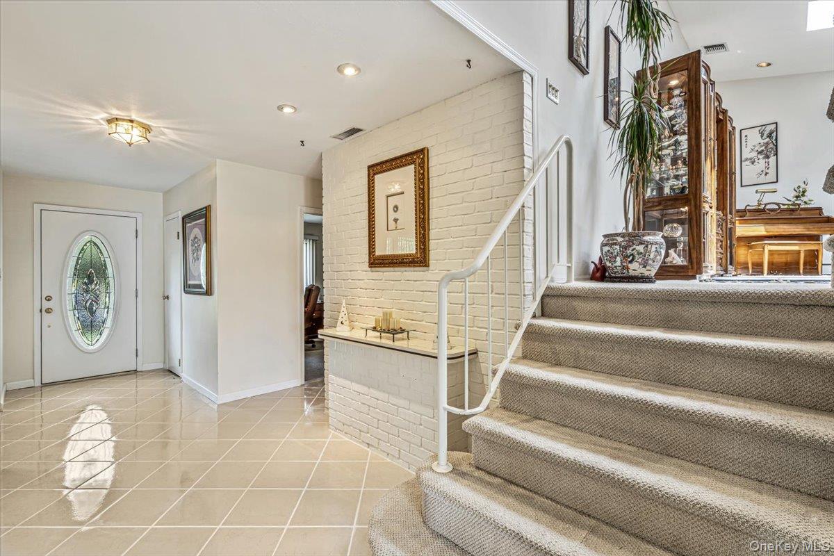 10 Clemson Lane Property Photo 13