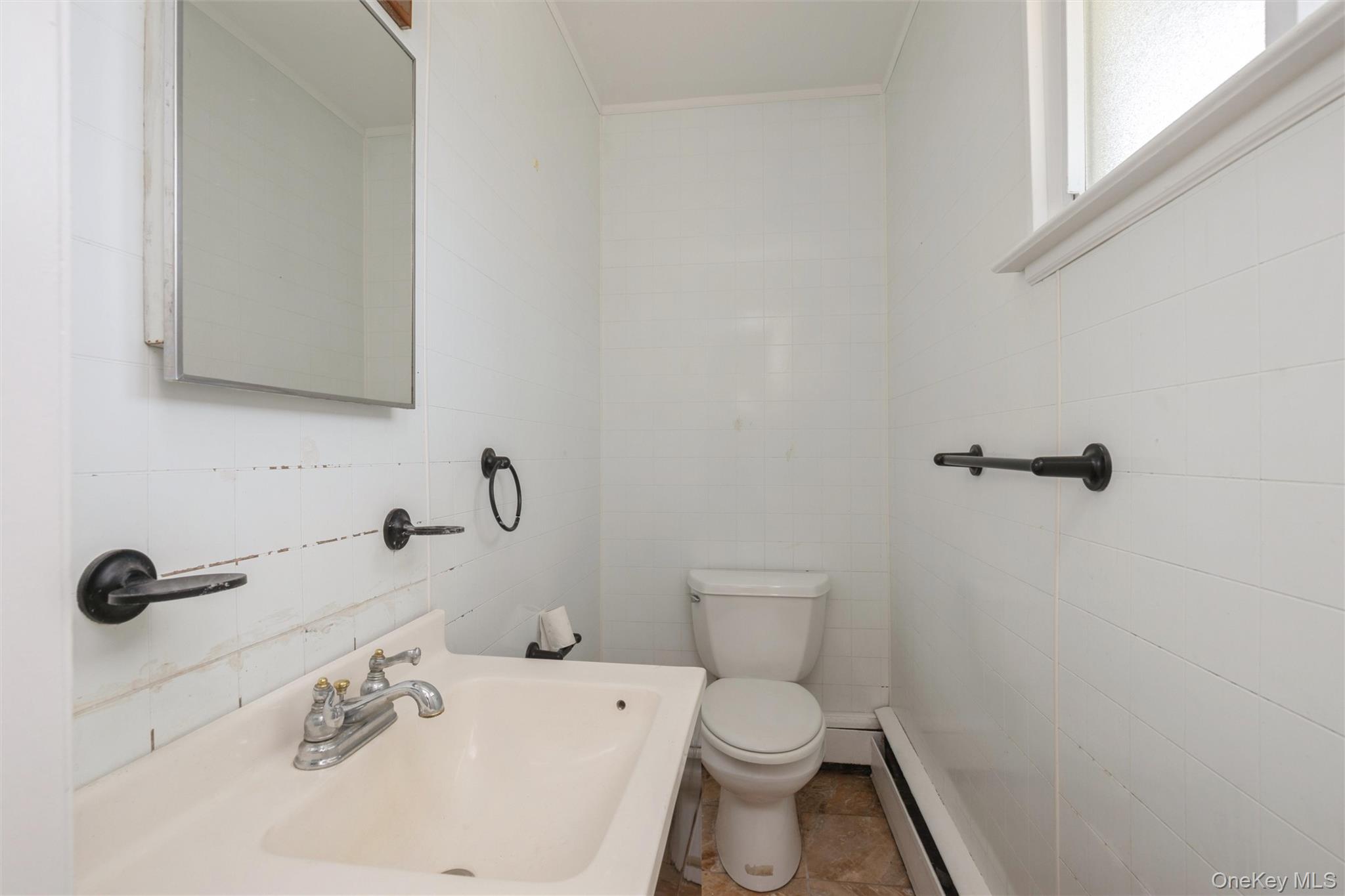 258 Aster Street Property Photo 7