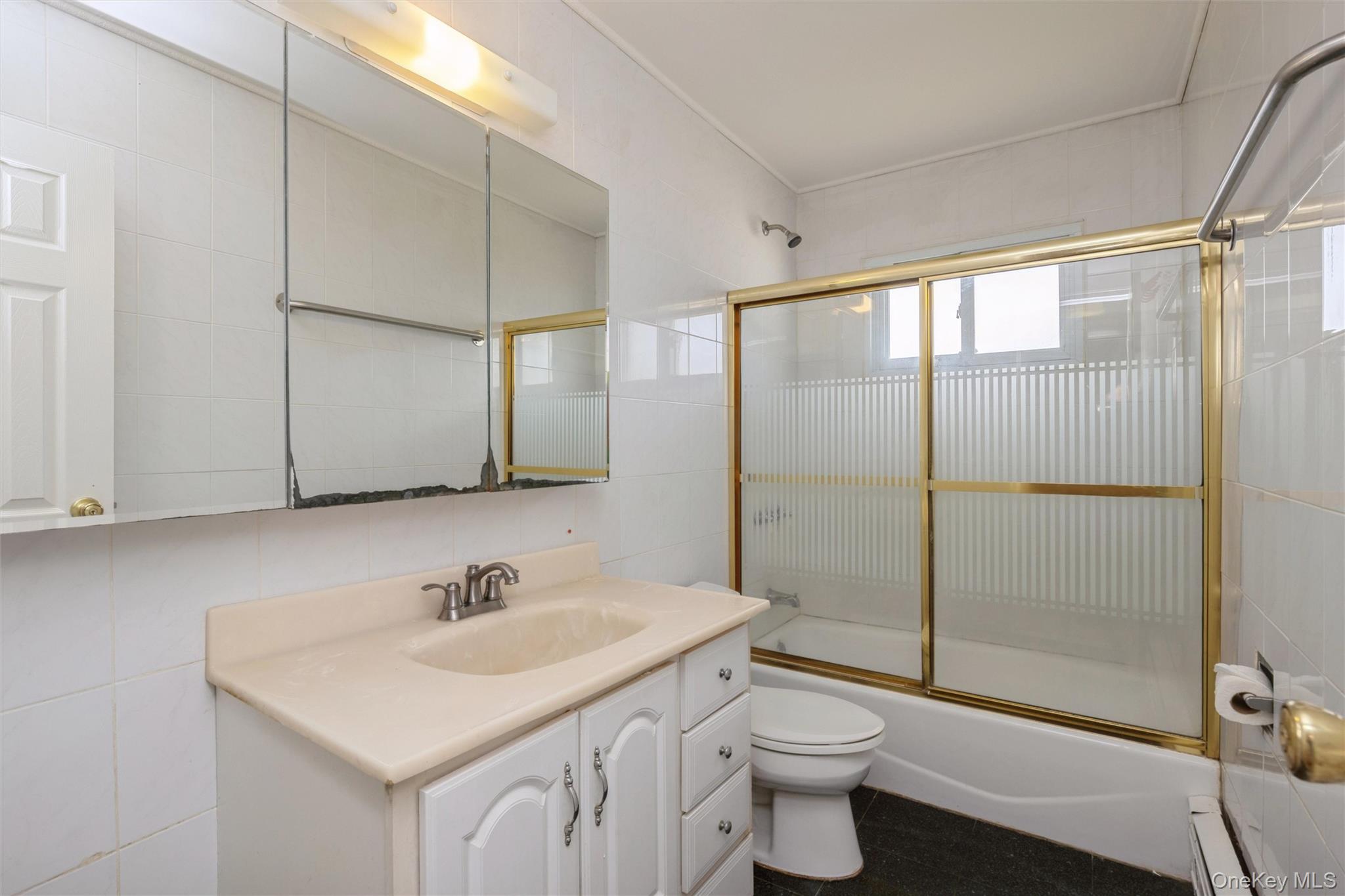 258 Aster Street Property Photo 13