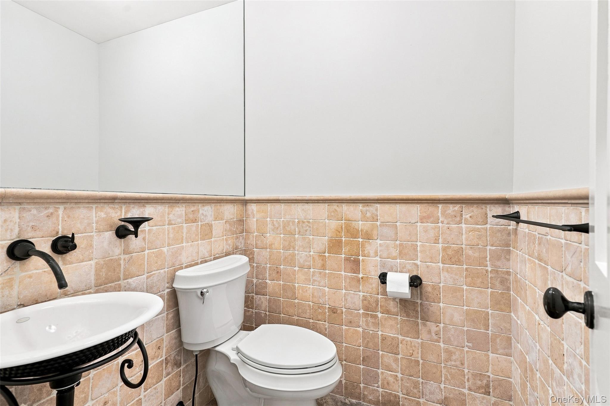 38 Lincoln Avenue Property Photo 17